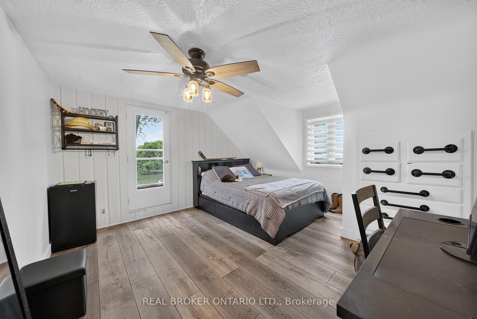 Photo 43 of 413 Indian Road, Burlington, LaSalle — HOMEH