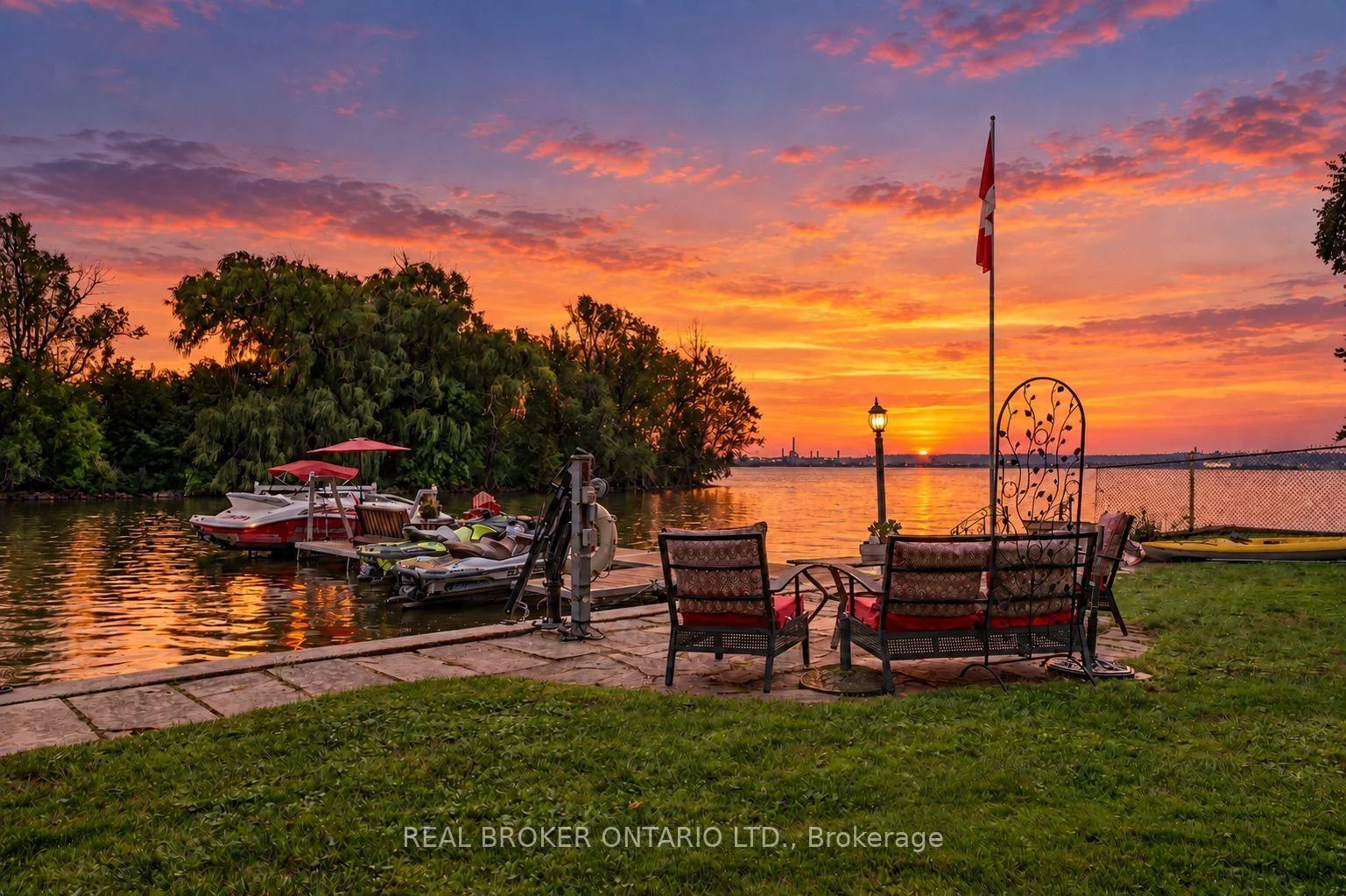 Photo 10 of 413 Indian Road, Burlington, LaSalle — HOMEH