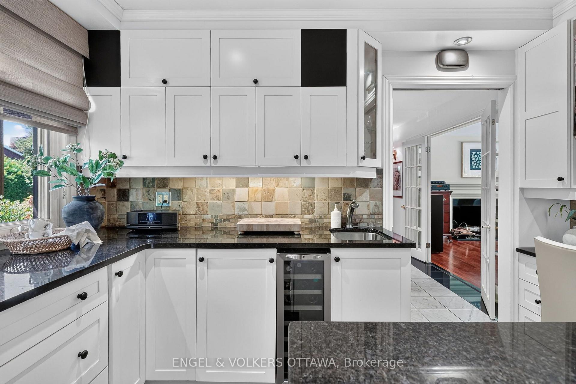 Photo 7 of 1907 Fairmeadow Crescent, Ottawa, Guildwood Estates - Urbandale Acres — HOMEH