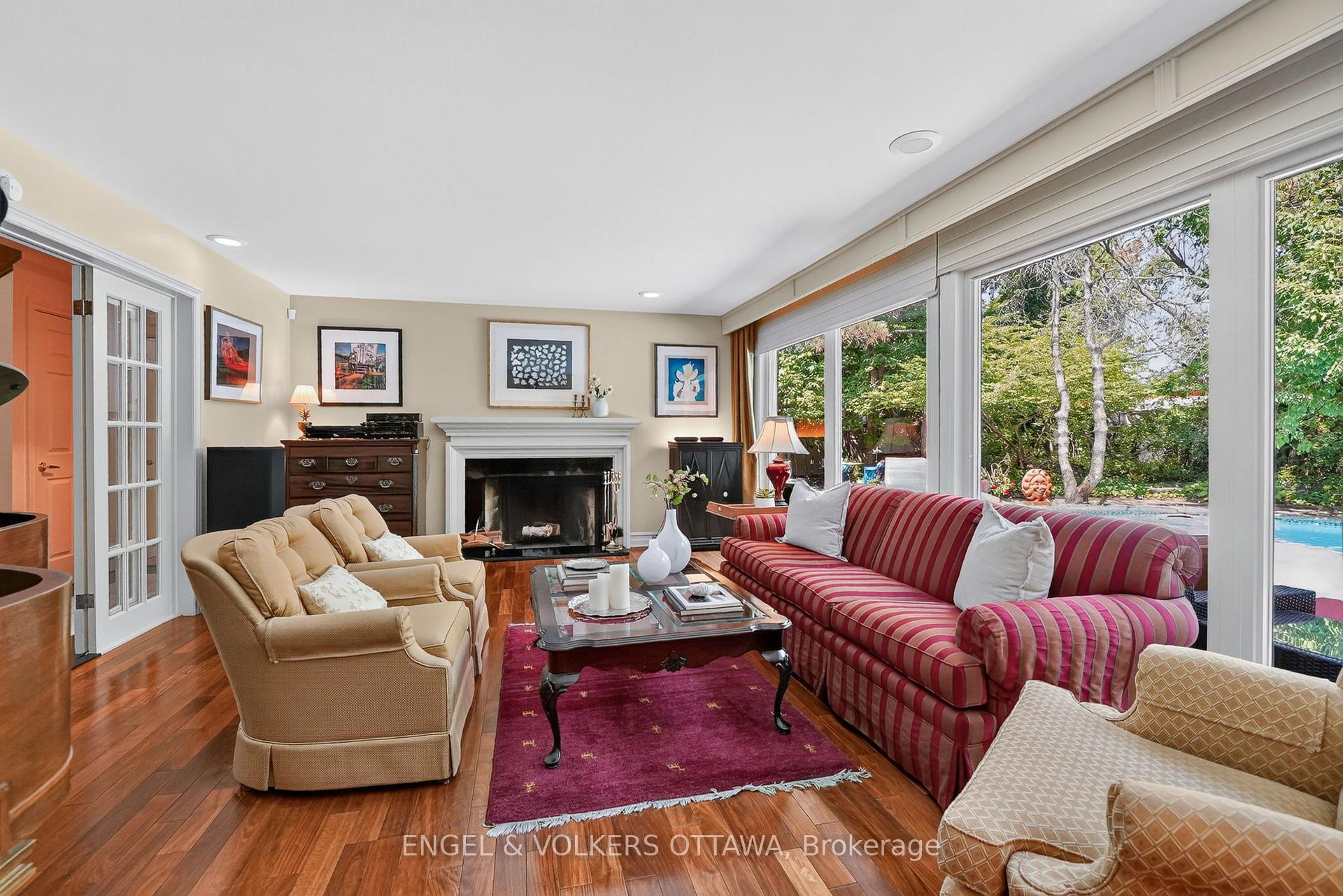 Photo 11 of 1907 Fairmeadow Crescent, Ottawa, Guildwood Estates - Urbandale Acres — HOMEH
