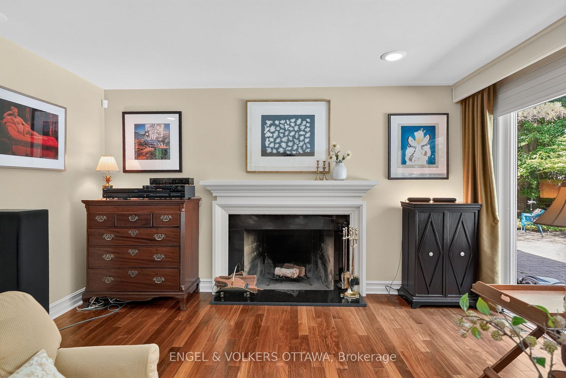 Photo 12 of 1907 Fairmeadow Crescent, Ottawa, Guildwood Estates - Urbandale Acres — HOMEH