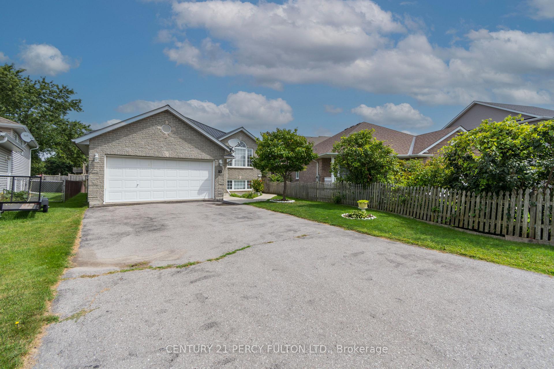 Photo 3 of 85 Finch Drive, Belleville, Belleville Ward — HOMEH