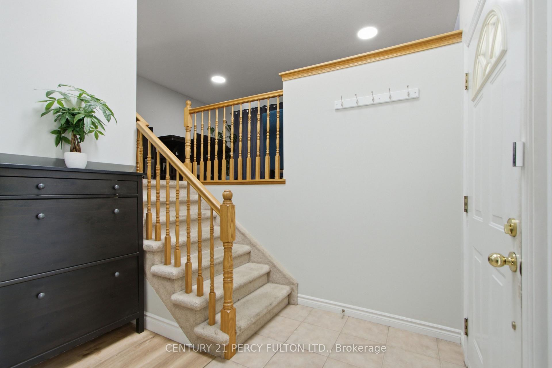 Photo 5 of 85 Finch Drive, Belleville, Belleville Ward — HOMEH