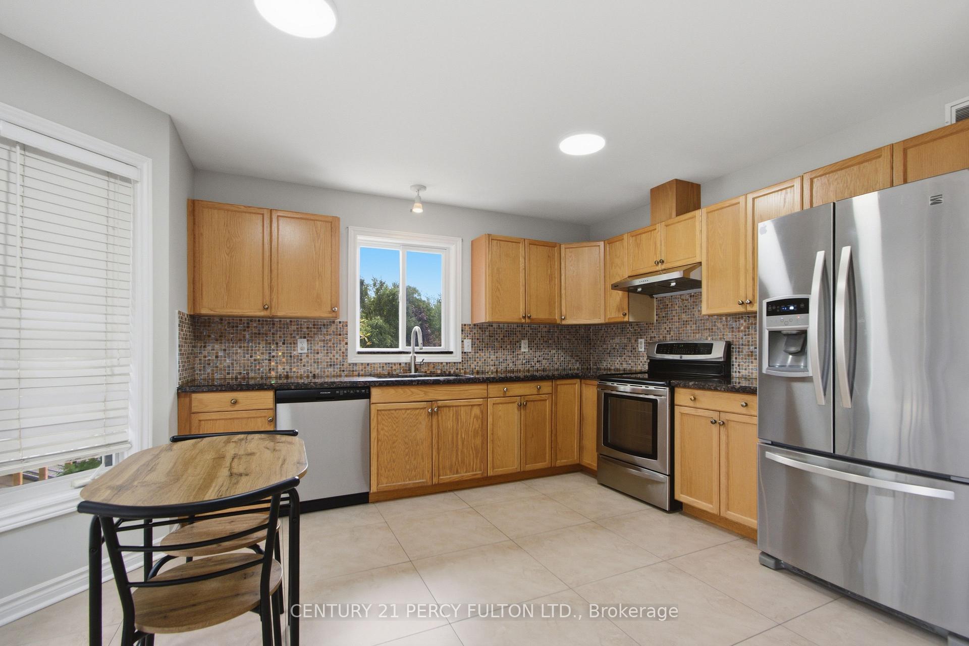 Photo 10 of 85 Finch Drive, Belleville, Belleville Ward — HOMEH