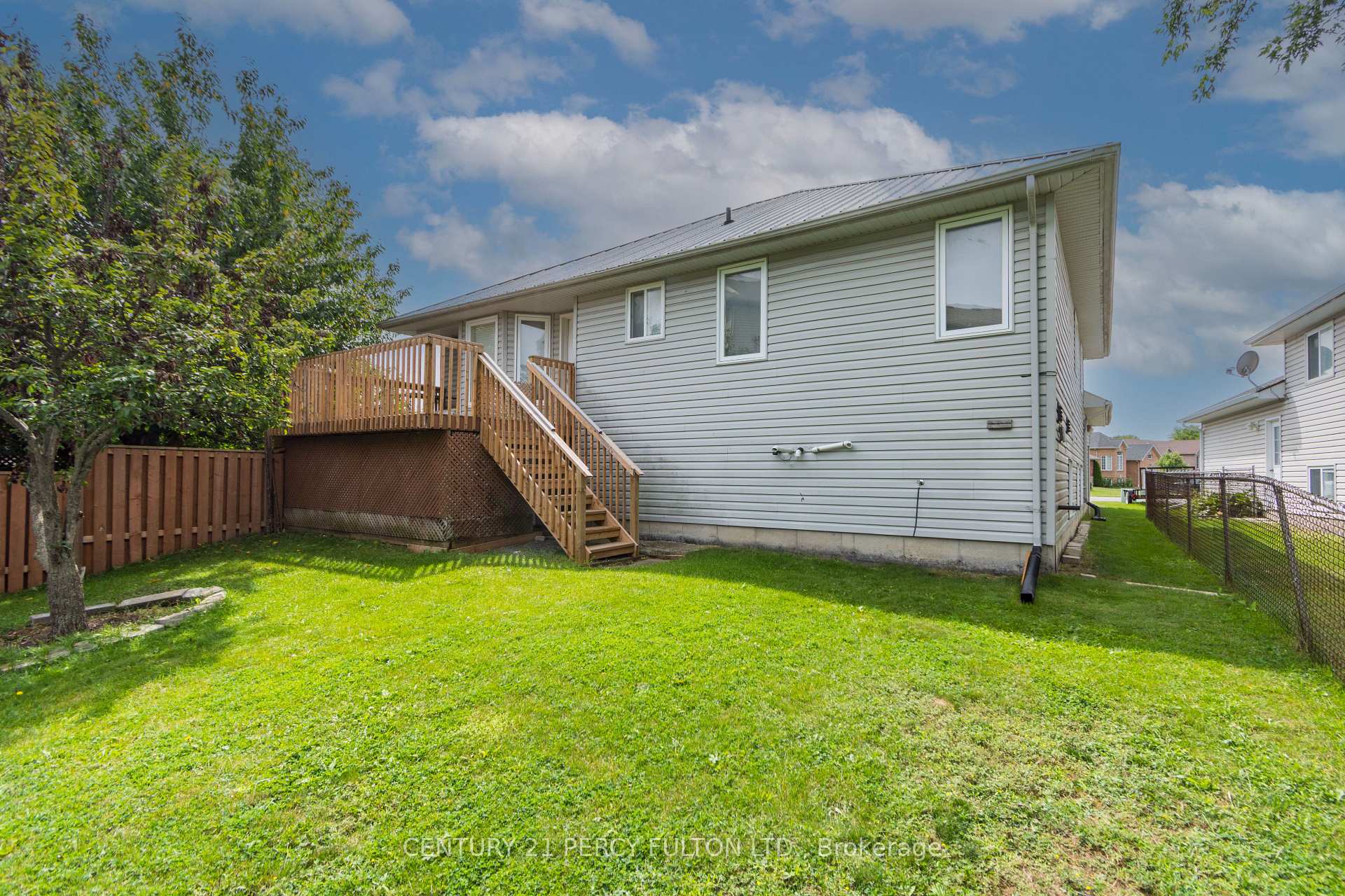 Photo 38 of 85 Finch Drive, Belleville, Belleville Ward — HOMEH