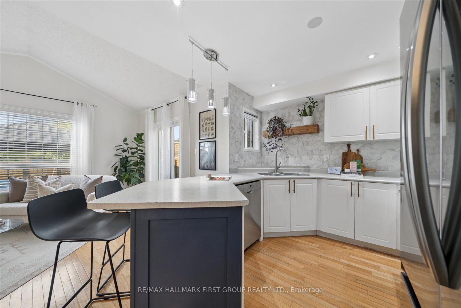 Photo 17 of 67 Epps Crescent, Ajax, Central — HOMEH