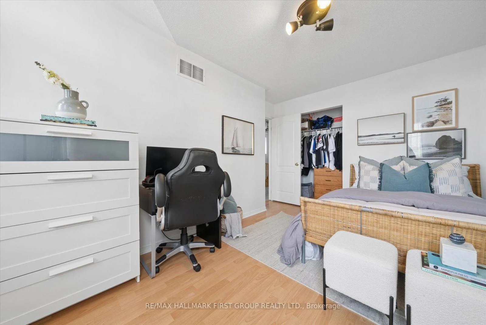 Photo 34 of 67 Epps Crescent, Ajax, Central — HOMEH