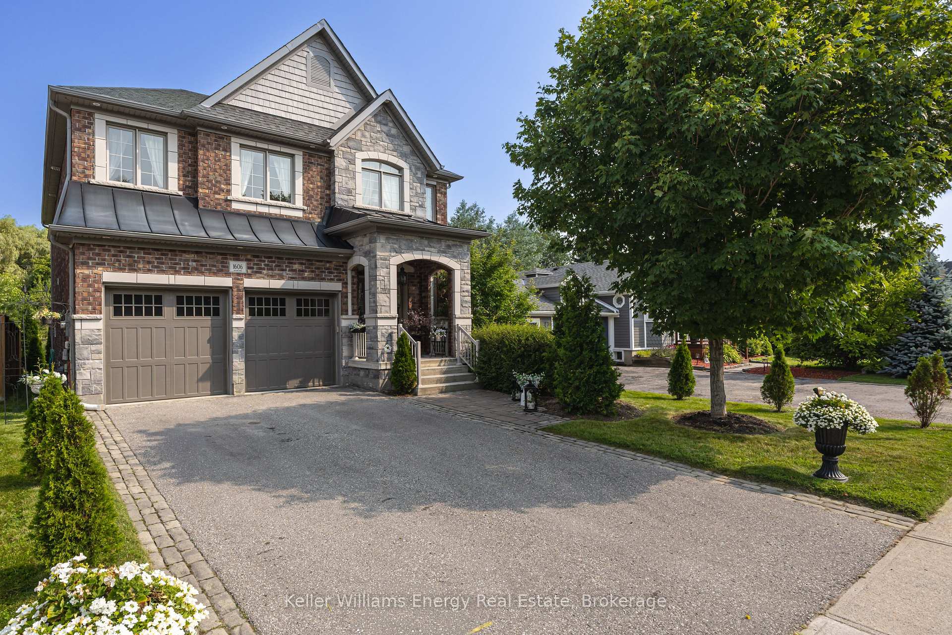 Photo 3 of 1606 Nash Road, Clarington, Courtice — HOMEH