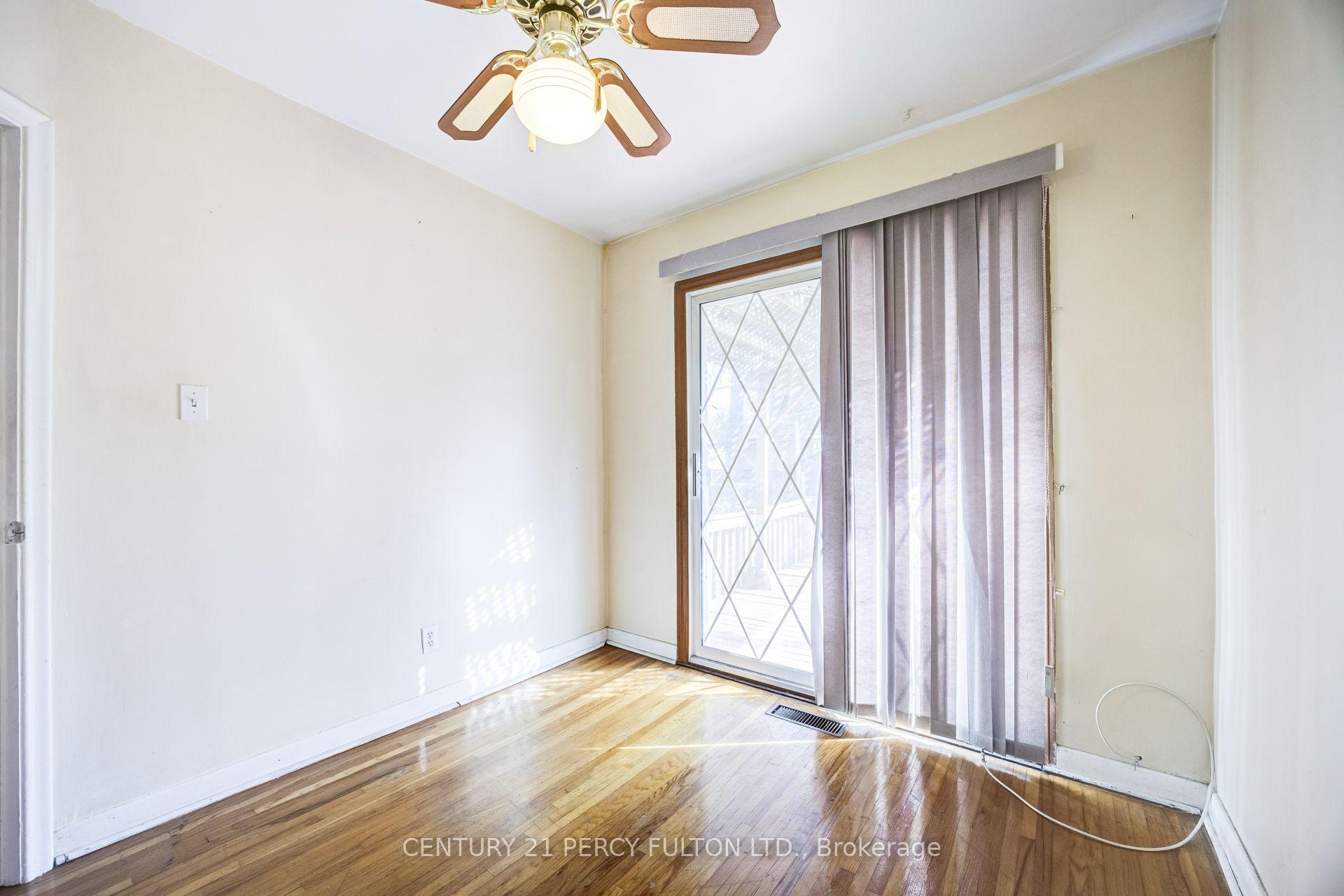 Photo 21 of 23 Shier Drive, Scarborough, Woburn — HOMEH