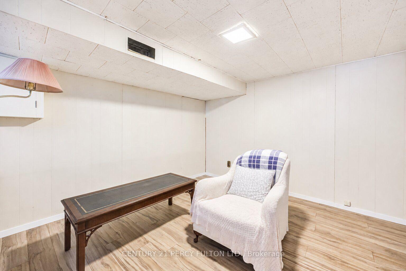 Photo 25 of 23 Shier Drive, Scarborough, Woburn — HOMEH