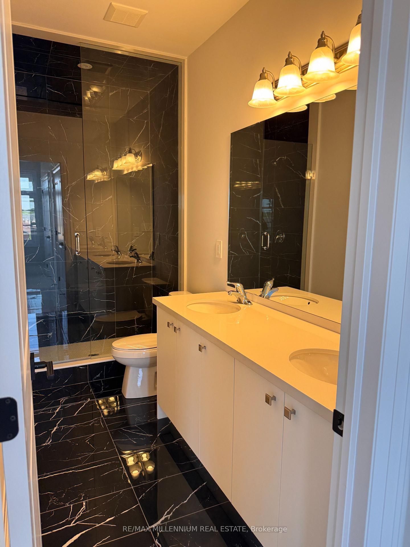 Photo 11 of 5975 Saigon Street, Mississauga, East Credit — HOMEH