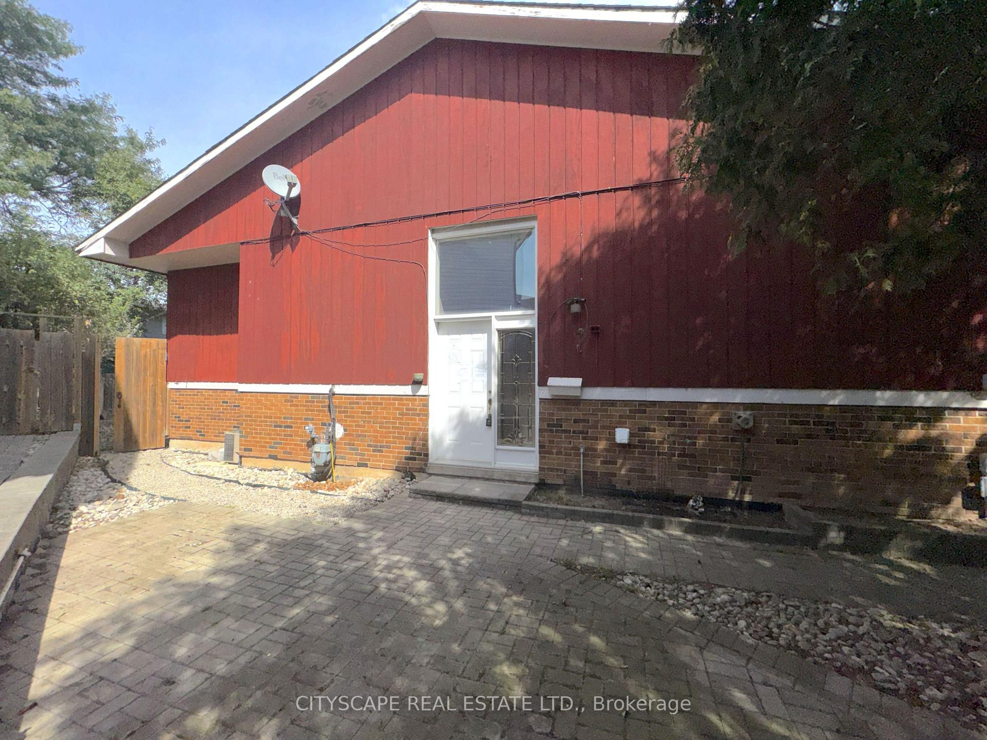 Photo 4 of 6087 Featherhead Crescent, Mississauga, Meadowvale — HOMEH