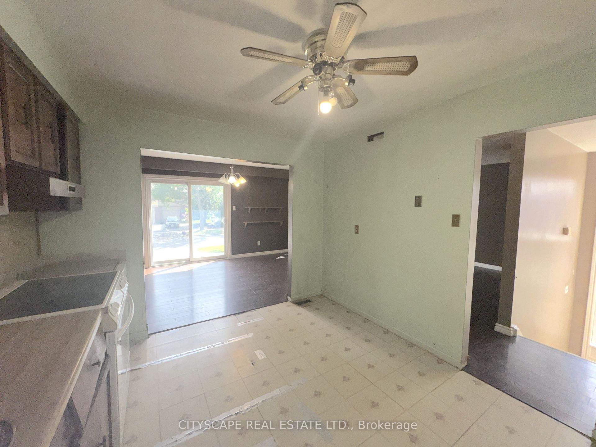Photo 10 of 6087 Featherhead Crescent, Mississauga, Meadowvale — HOMEH