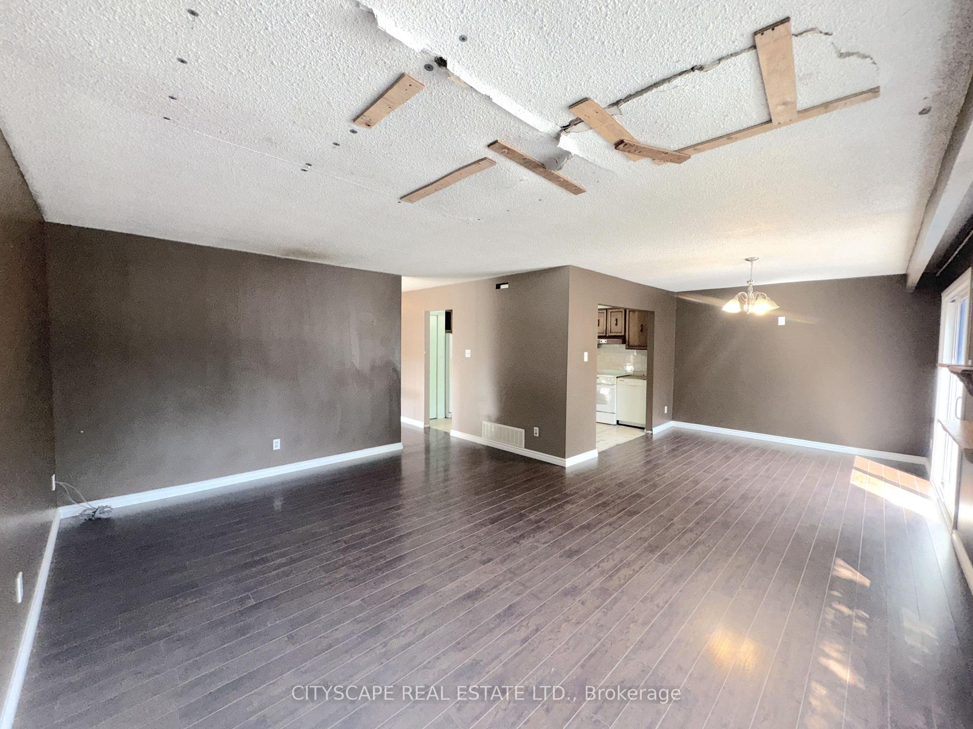 Photo 12 of 6087 Featherhead Crescent, Mississauga, Meadowvale — HOMEH