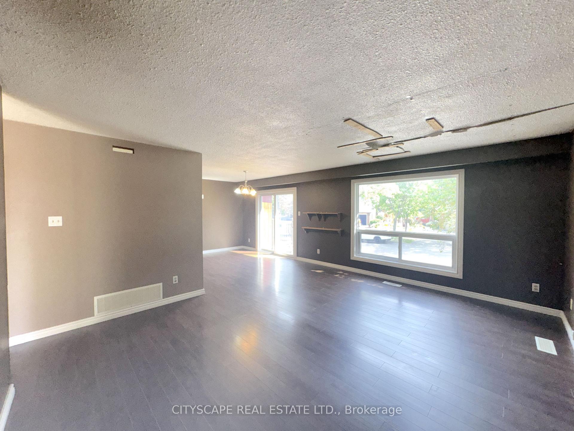 Photo 14 of 6087 Featherhead Crescent, Mississauga, Meadowvale — HOMEH