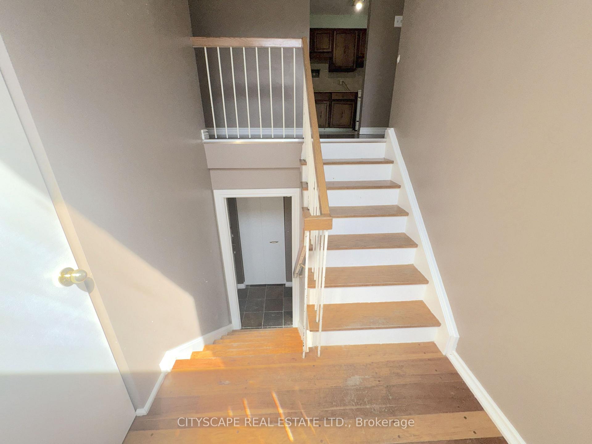 Photo 24 of 6087 Featherhead Crescent, Mississauga, Meadowvale — HOMEH