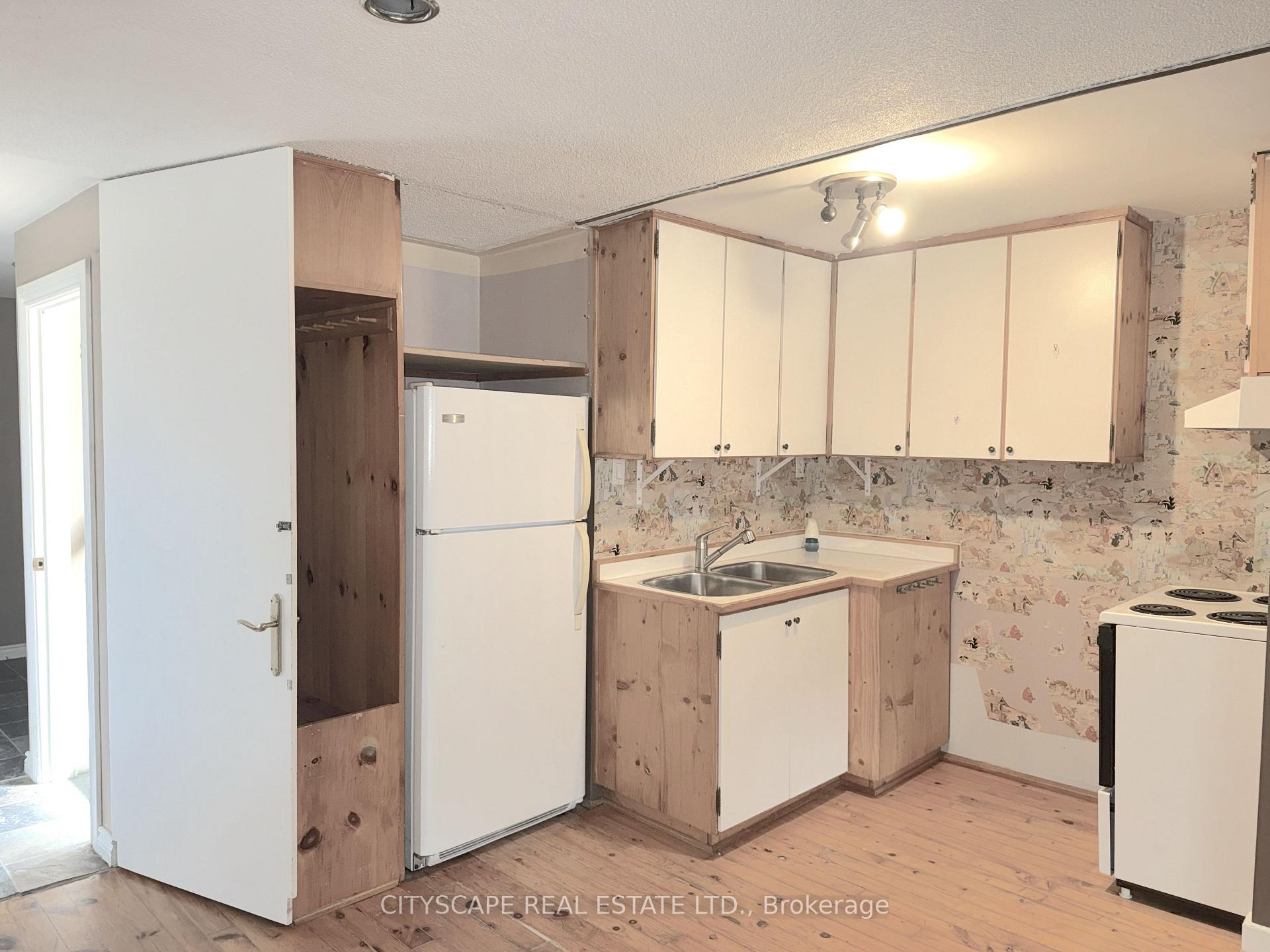 Photo 29 of 6087 Featherhead Crescent, Mississauga, Meadowvale — HOMEH
