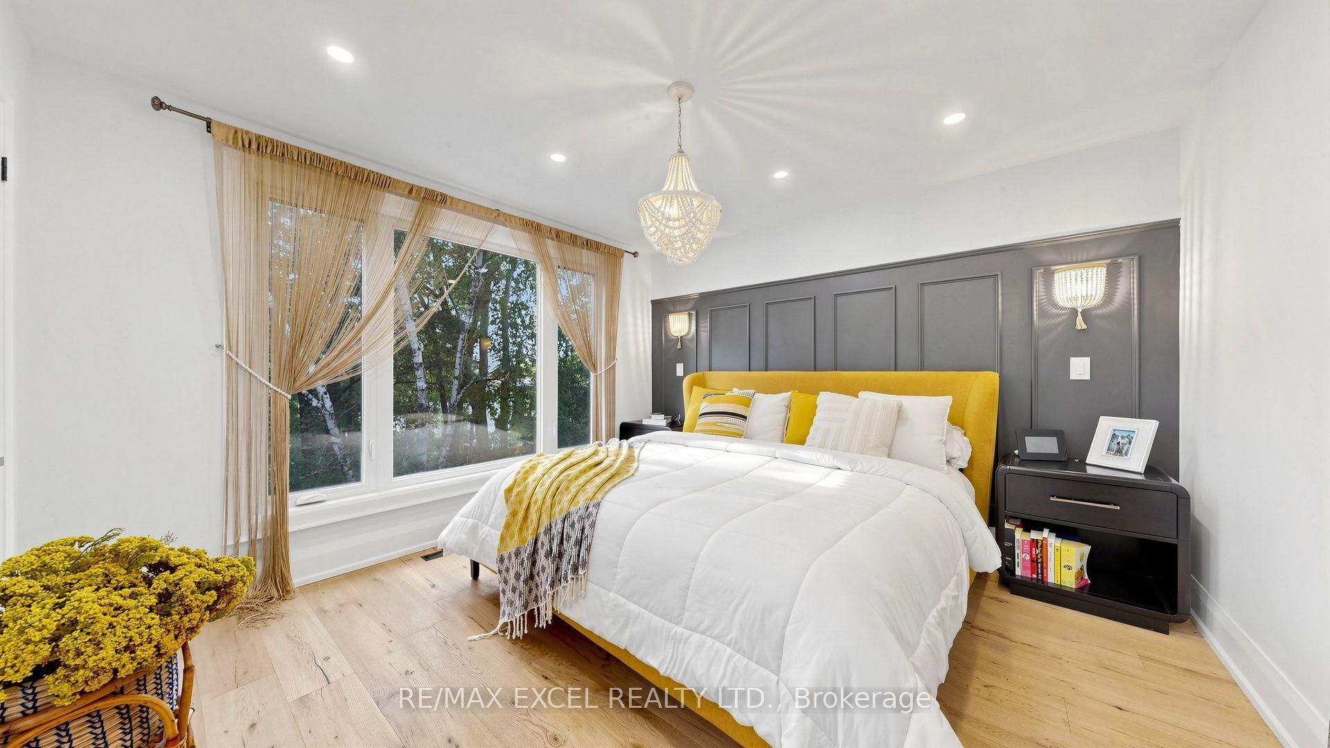 Photo 28 of 800 Pam Crescent, Newmarket, Huron Heights-Leslie Valley — HOMEH