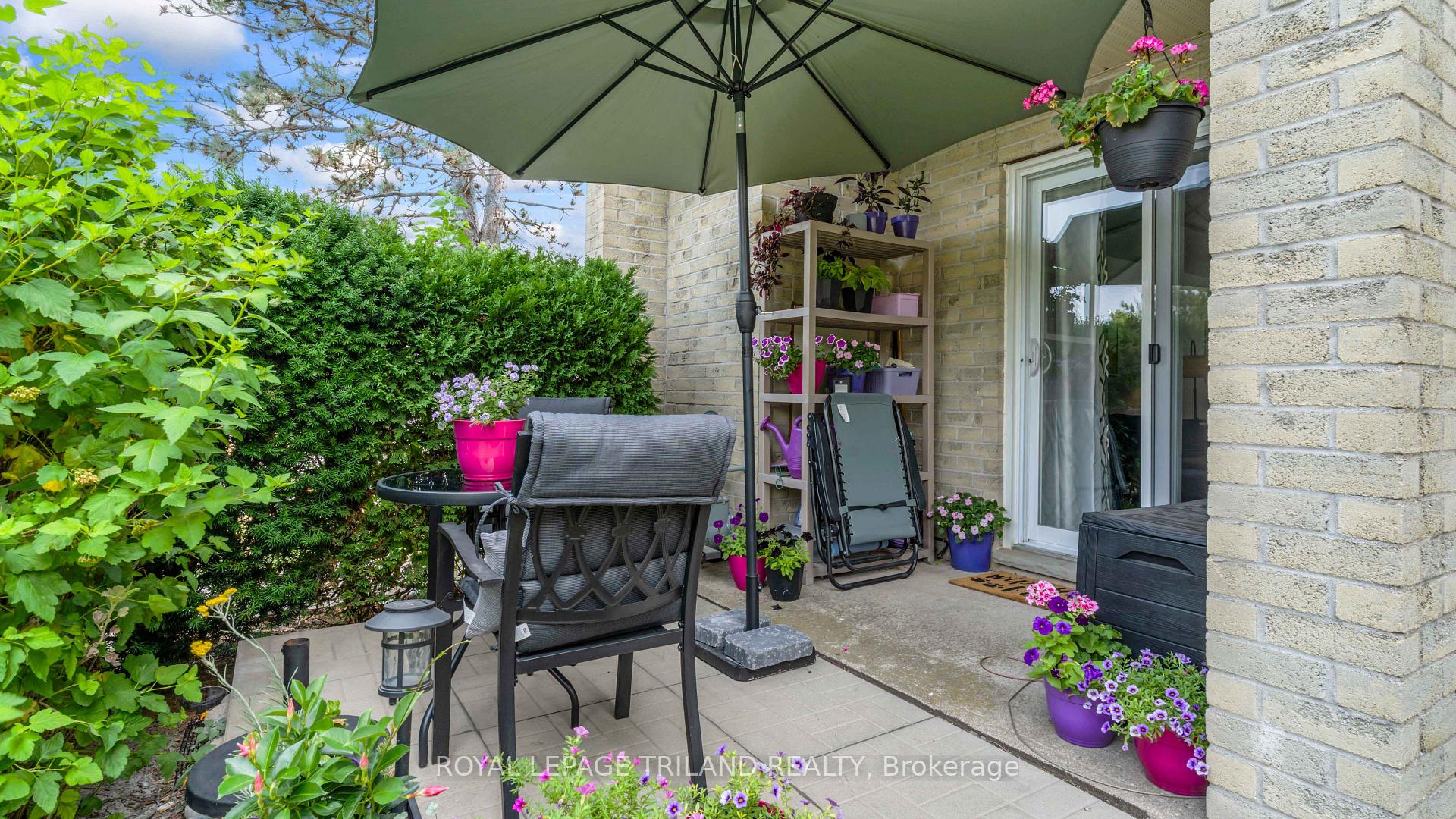 Photo 16 of Unit 116, 735 Deveron Crescent, London, South T — HOMEH