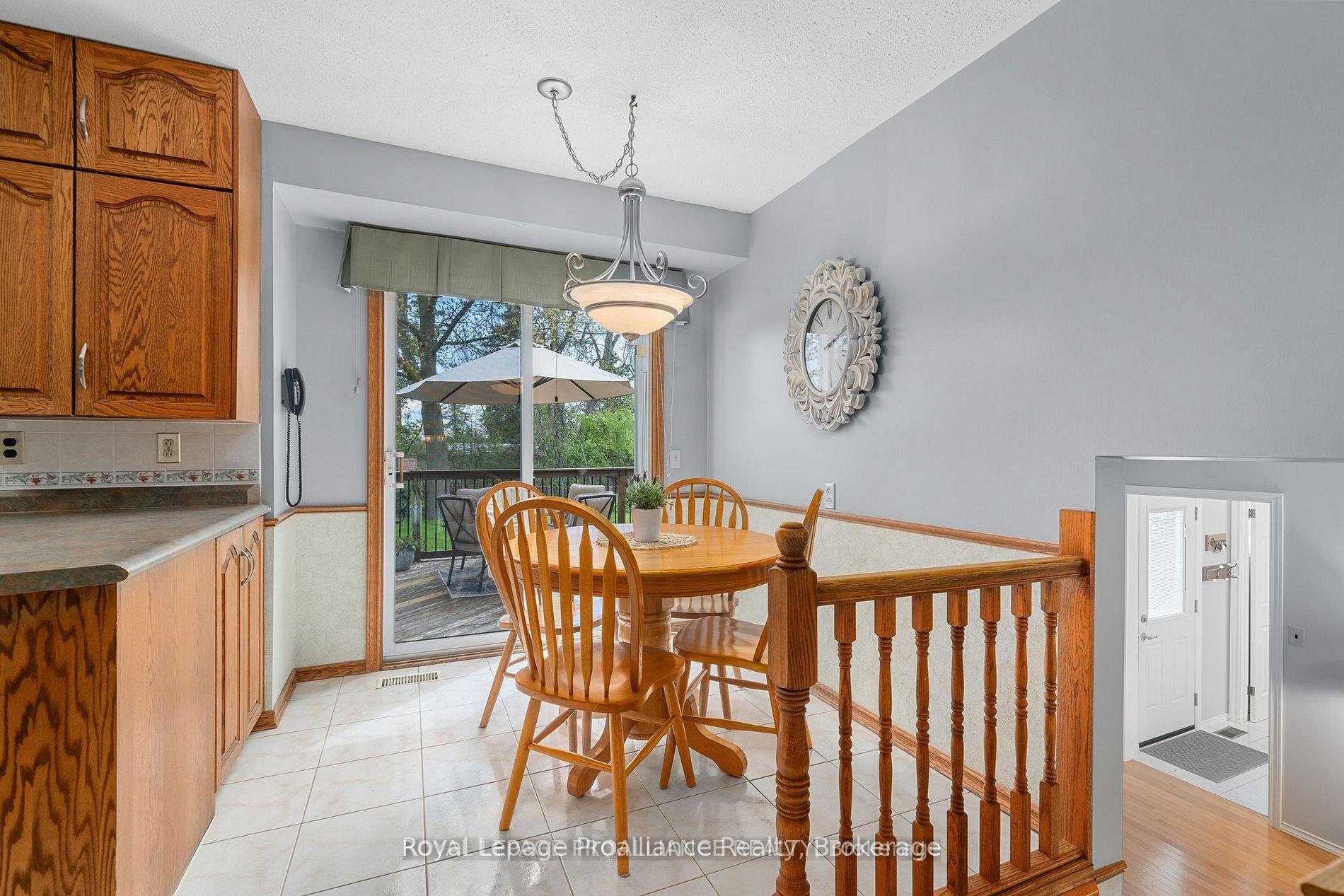 Photo 8 of 25 Keller Drive, Belleville, Belleville Ward — HOMEH