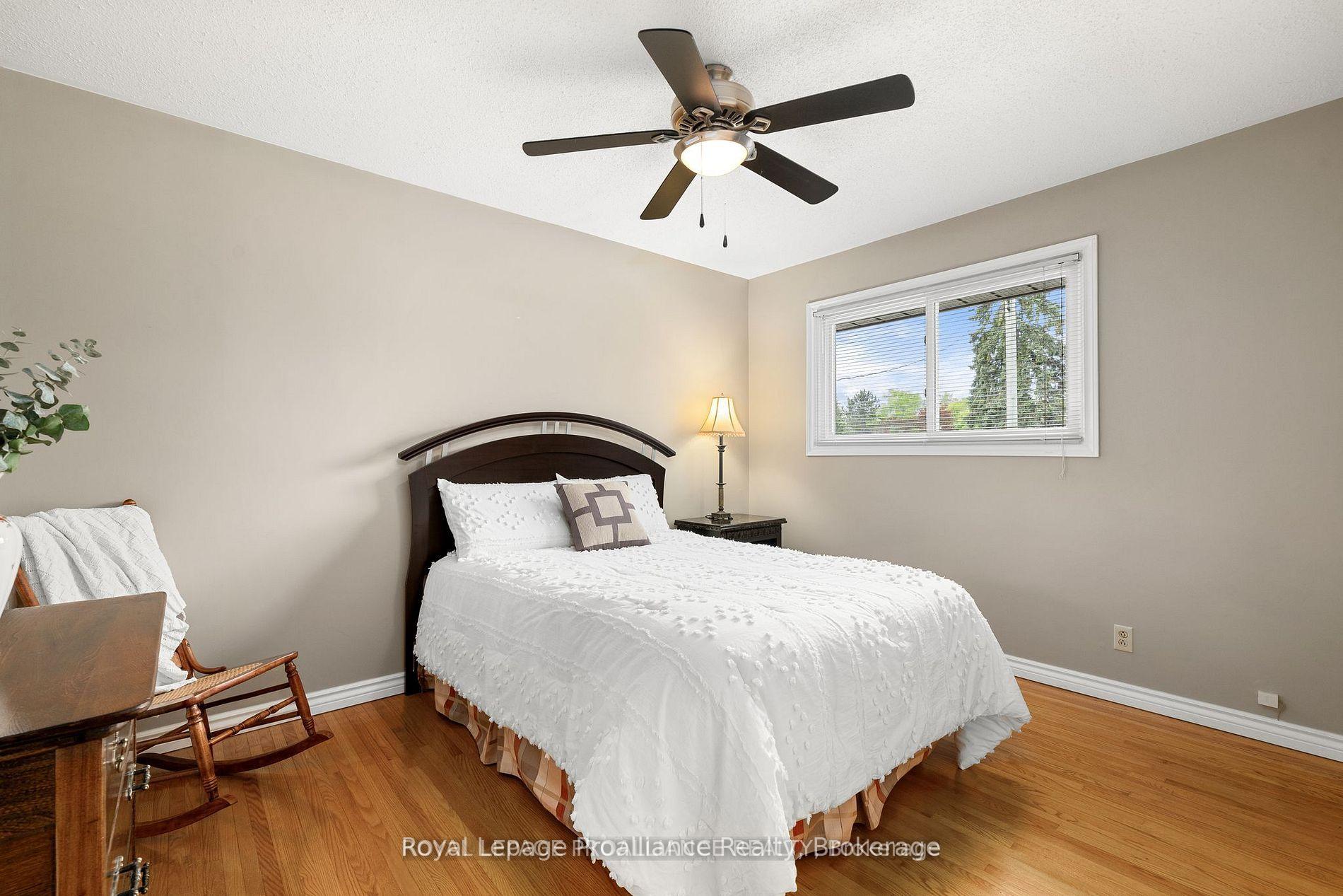Photo 14 of 25 Keller Drive, Belleville, Belleville Ward — HOMEH