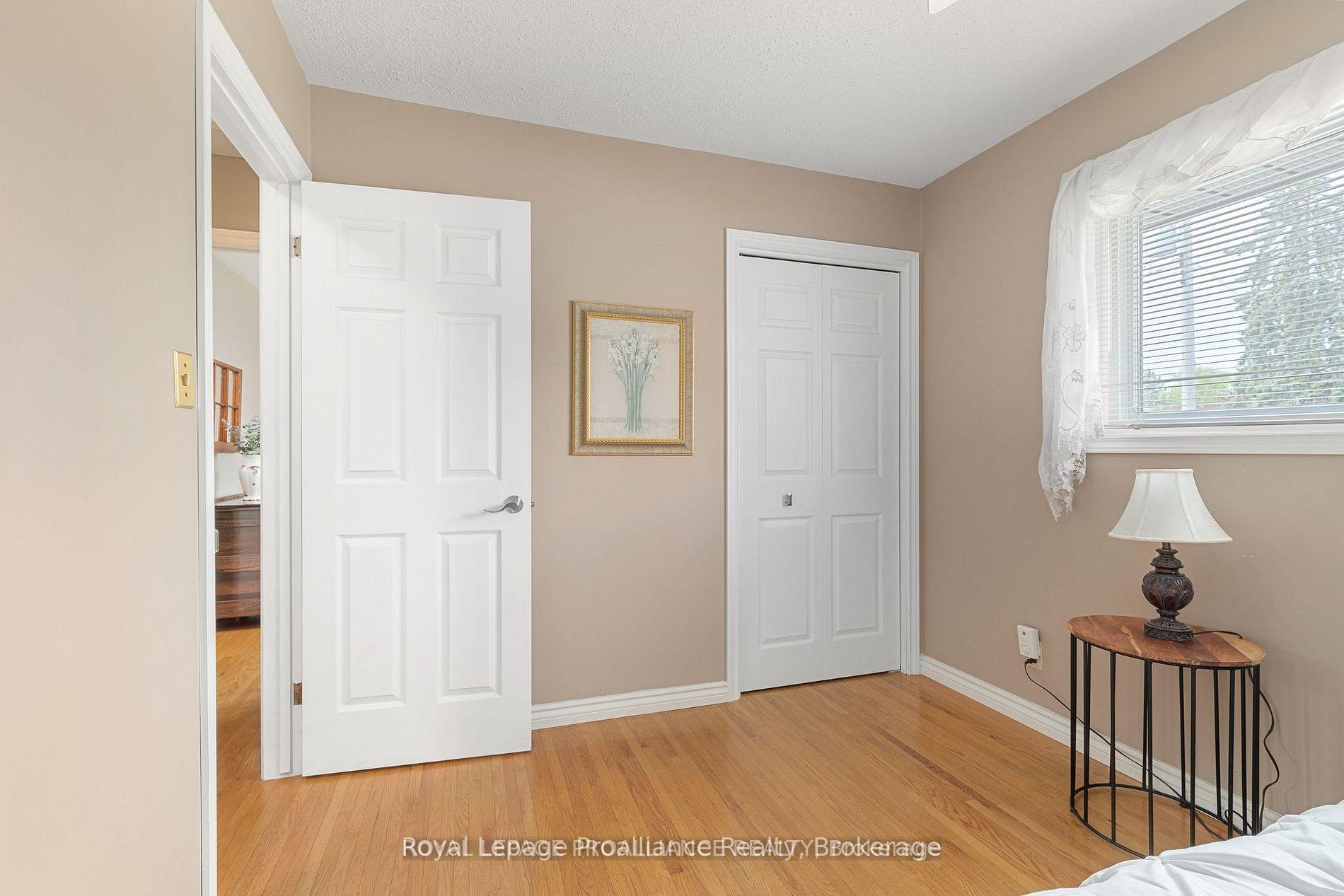 Photo 17 of 25 Keller Drive, Belleville, Belleville Ward — HOMEH