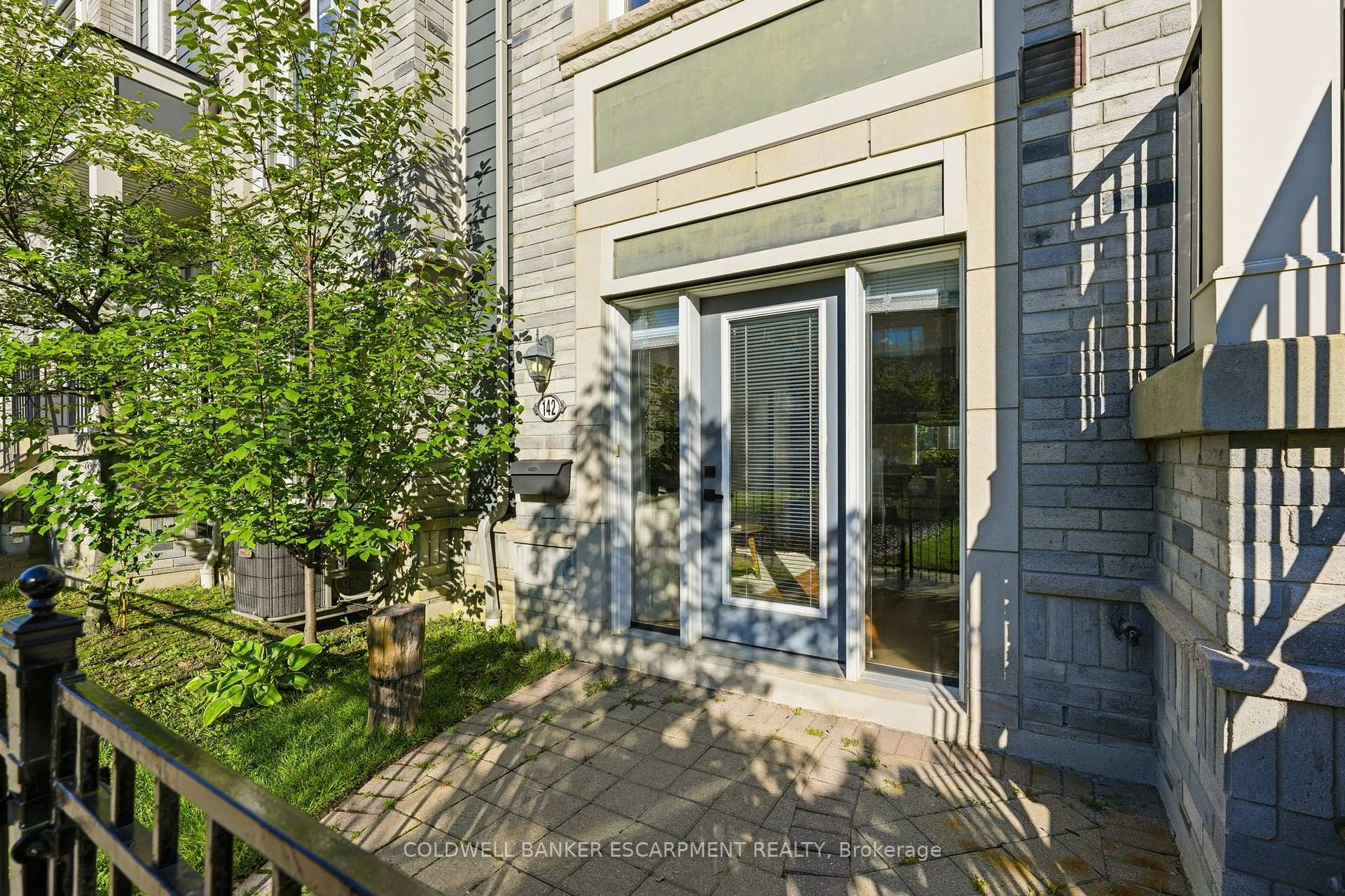 Photo 2 of Unit 142, 3050 Erin Centre Boulevard, Mississauga, Churchill Meadows — HOMEH
