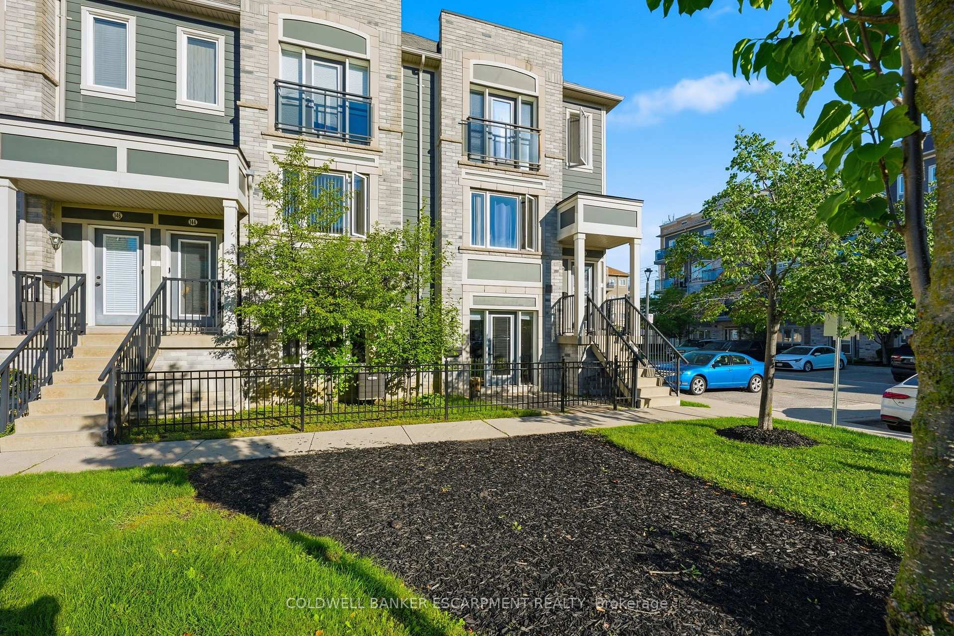 Photo 4 of Unit 142, 3050 Erin Centre Boulevard, Mississauga, Churchill Meadows — HOMEH