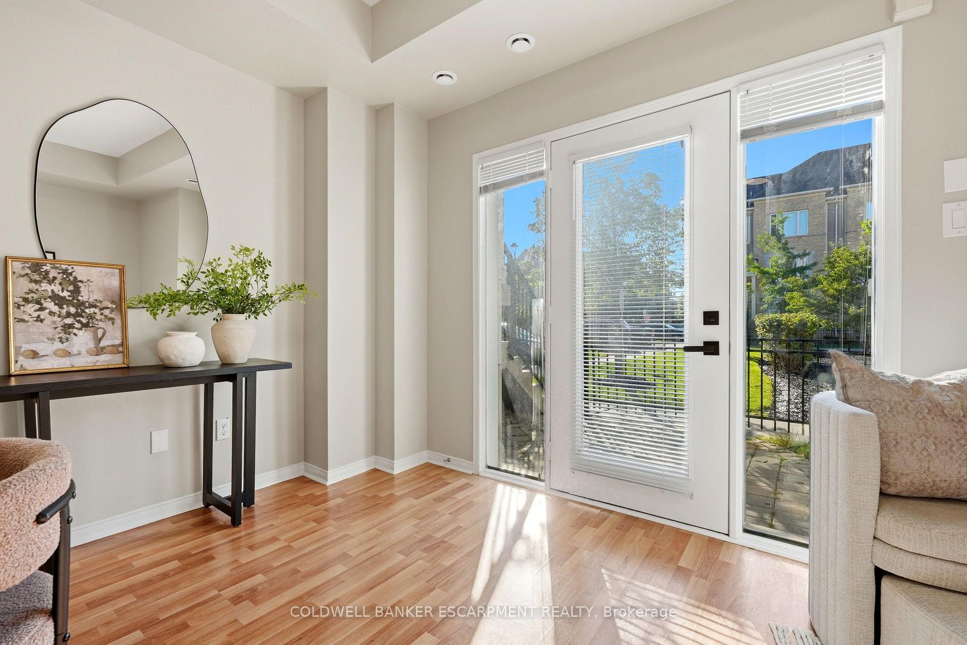 Photo 6 of Unit 142, 3050 Erin Centre Boulevard, Mississauga, Churchill Meadows — HOMEH