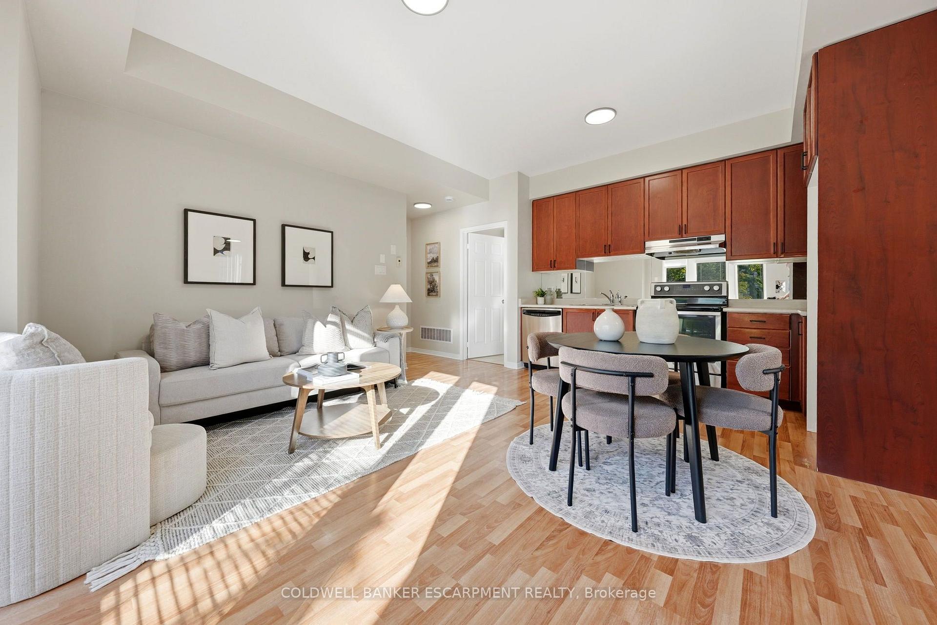 Photo 13 of Unit 142, 3050 Erin Centre Boulevard, Mississauga, Churchill Meadows — HOMEH
