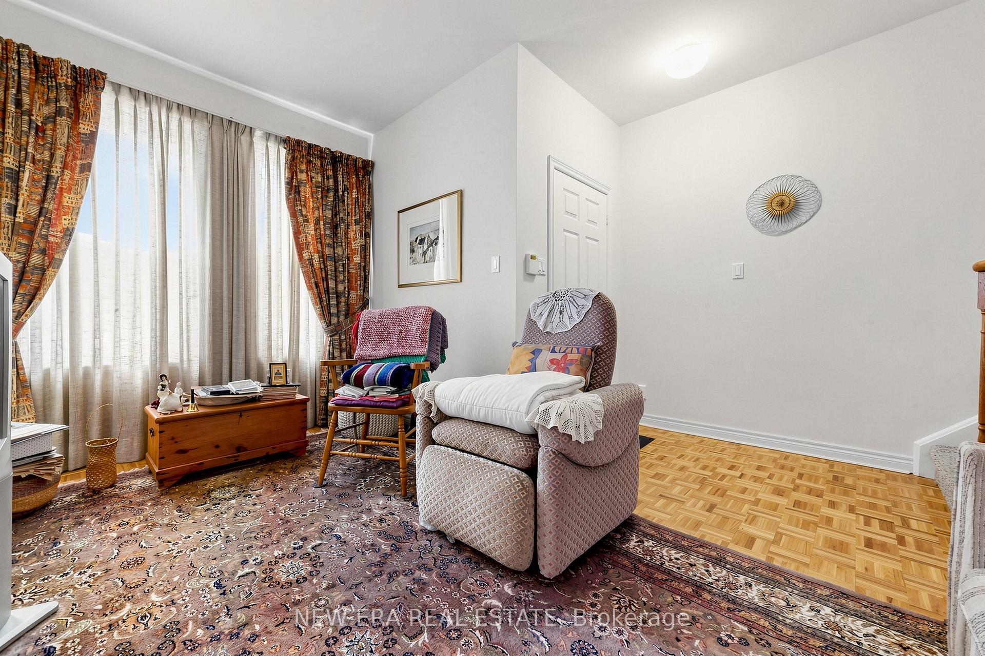Photo 17 of 238 George Street, Toronto, Moss Park — HOMEH