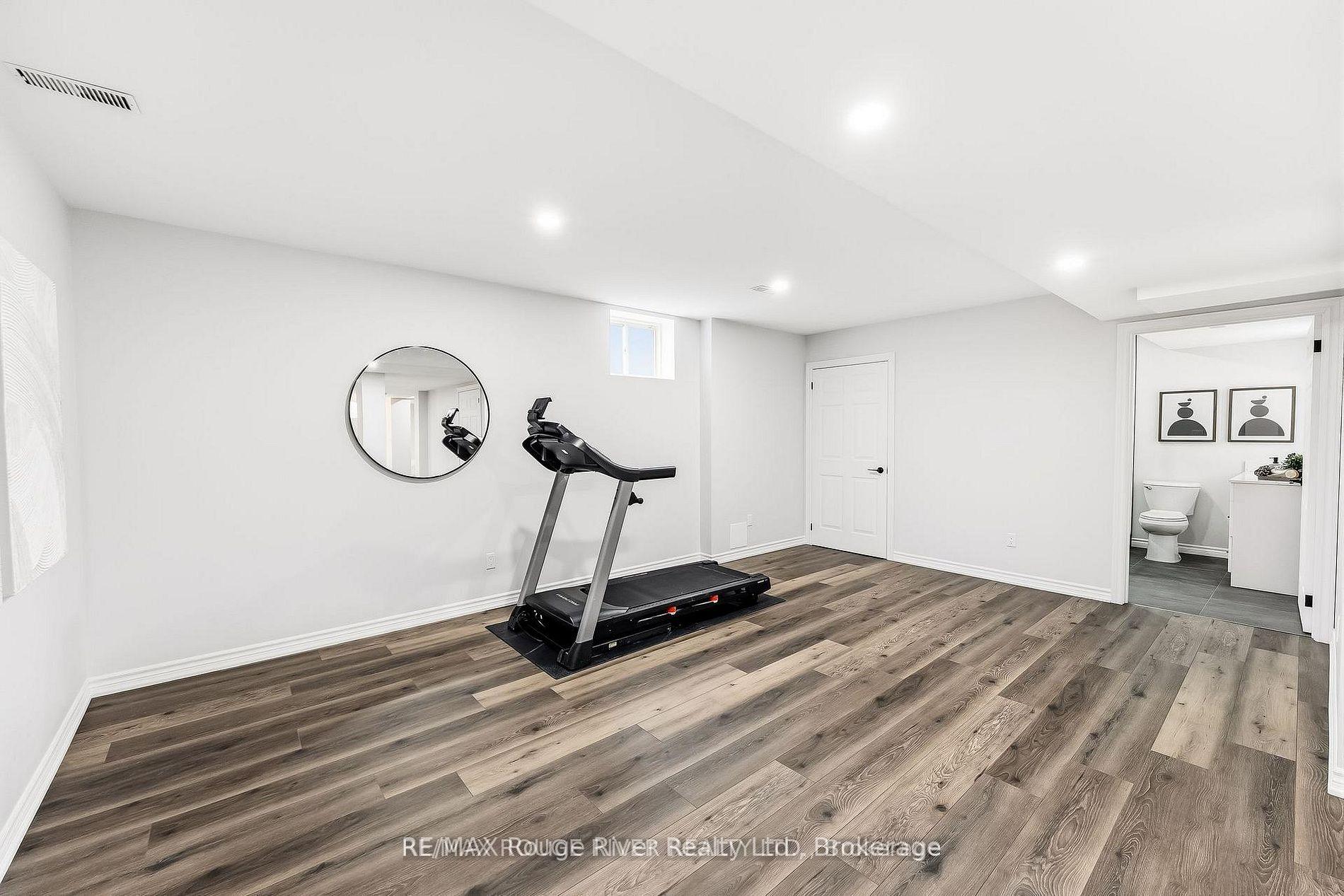 Photo 39 of 30 Hanover Court, Whitby, Lynde Creek — HOMEH
