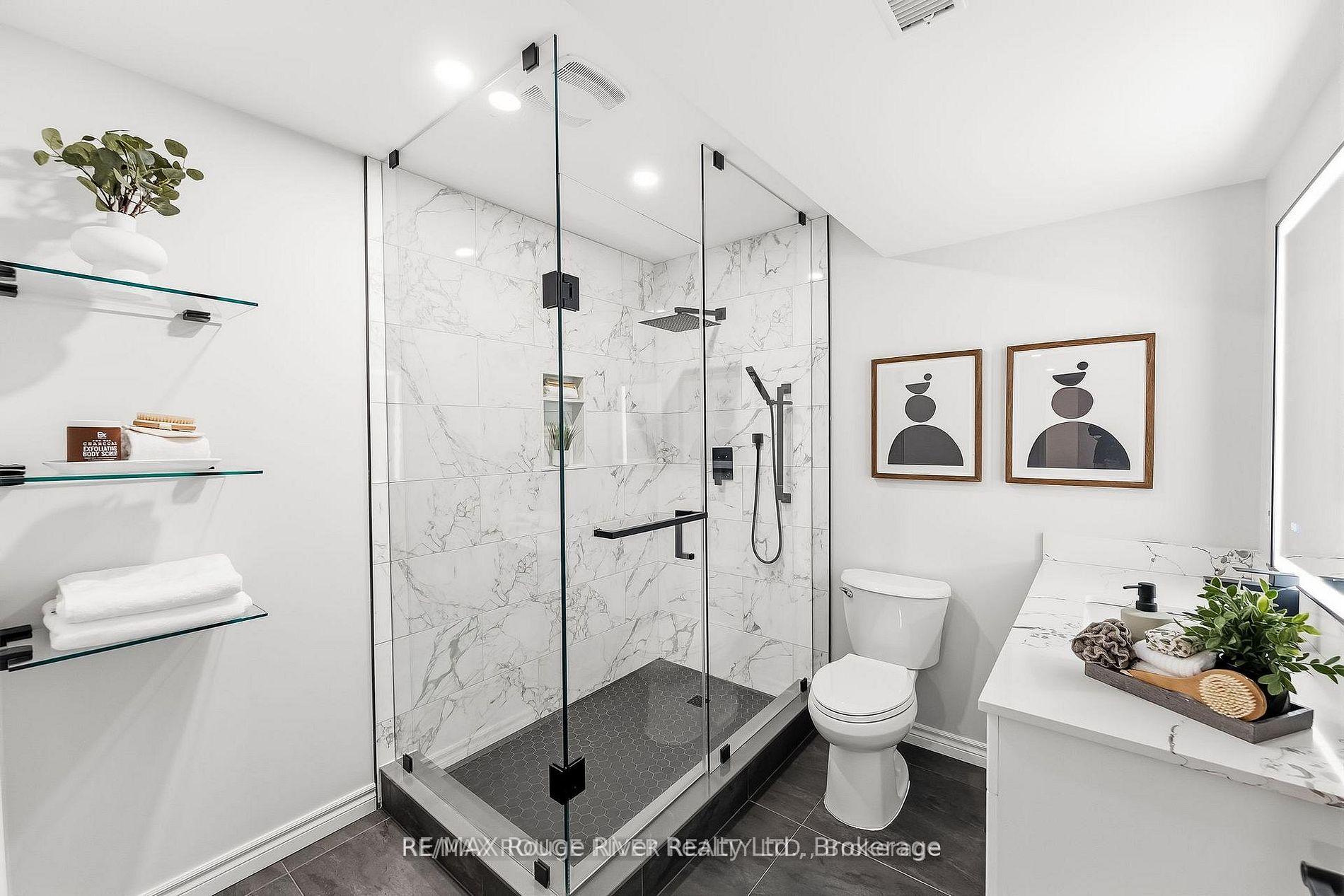 Photo 41 of 30 Hanover Court, Whitby, Lynde Creek — HOMEH