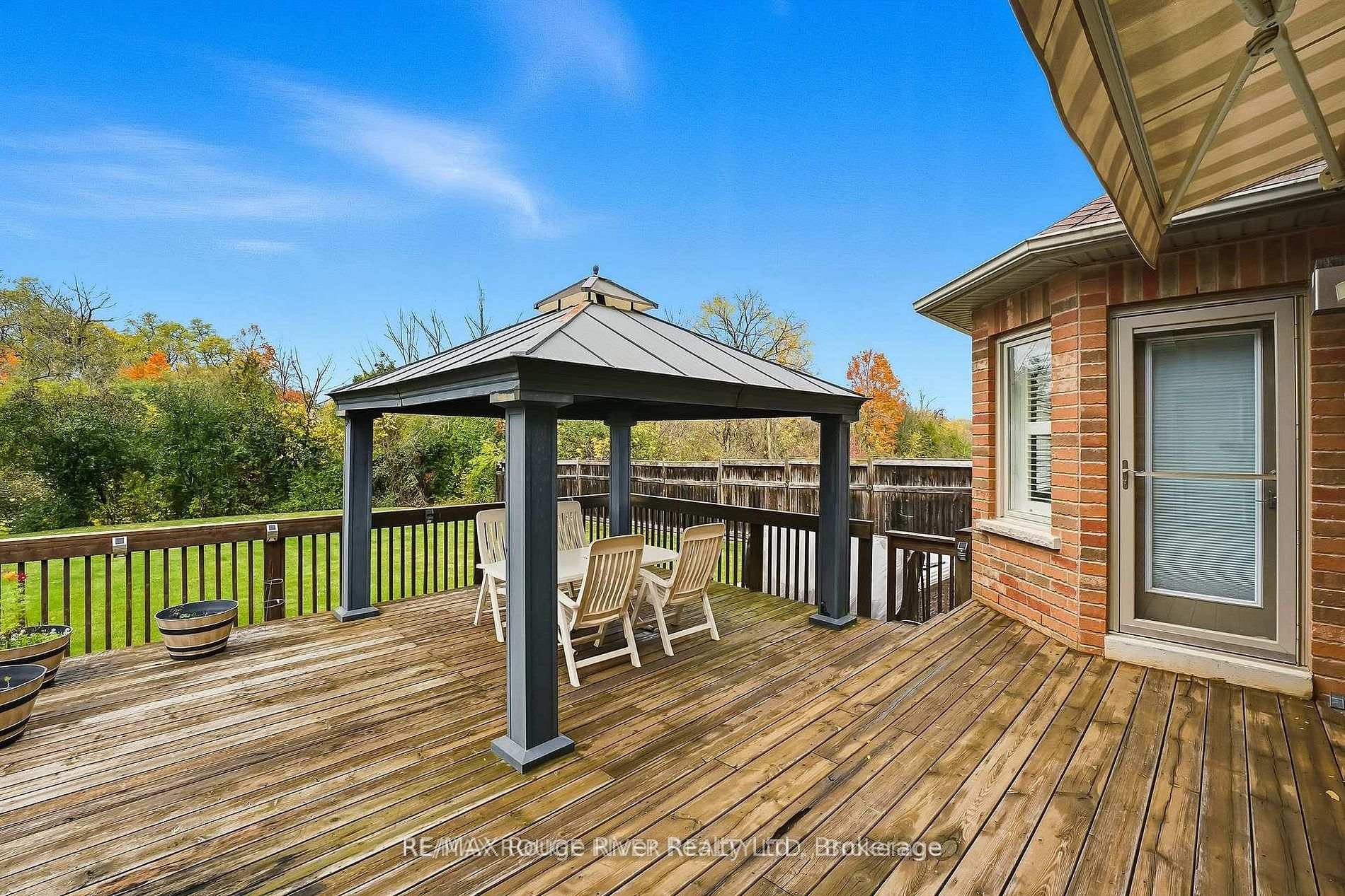 Photo 42 of 30 Hanover Court, Whitby, Lynde Creek — HOMEH