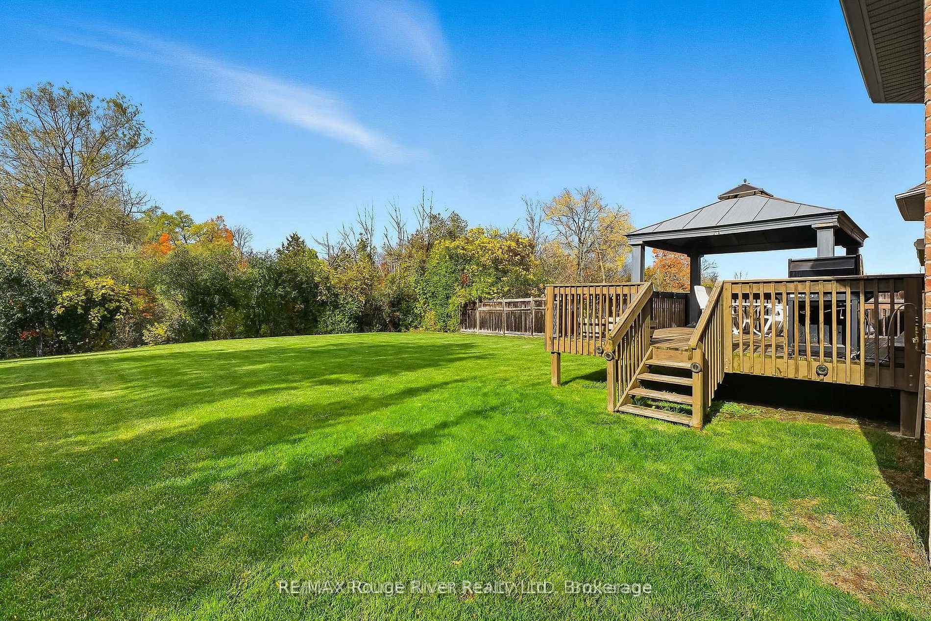 Photo 44 of 30 Hanover Court, Whitby, Lynde Creek — HOMEH