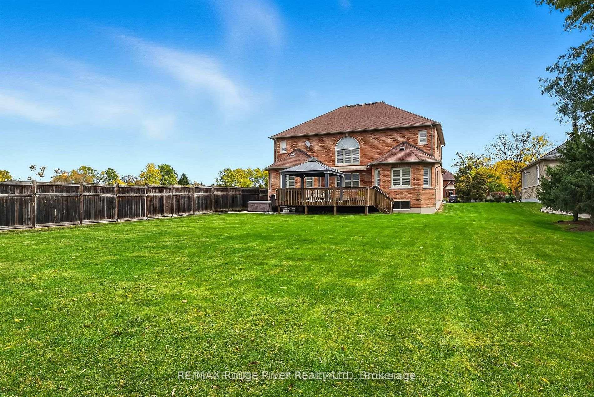 Photo 47 of 30 Hanover Court, Whitby, Lynde Creek — HOMEH