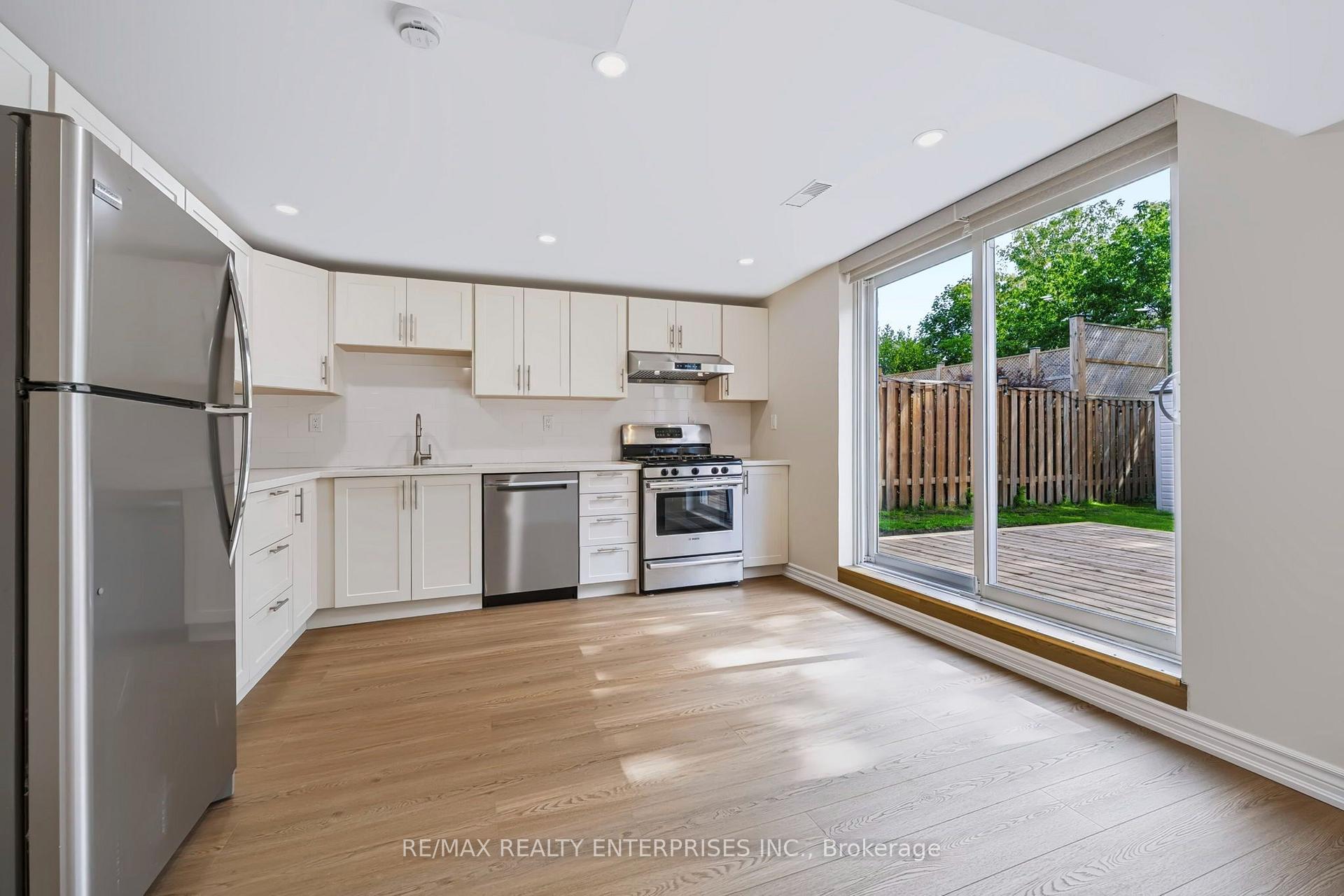 Photo 15 of Unit Lower, 772 Gardner Avenue, Mississauga, Lakeview — HOMEH