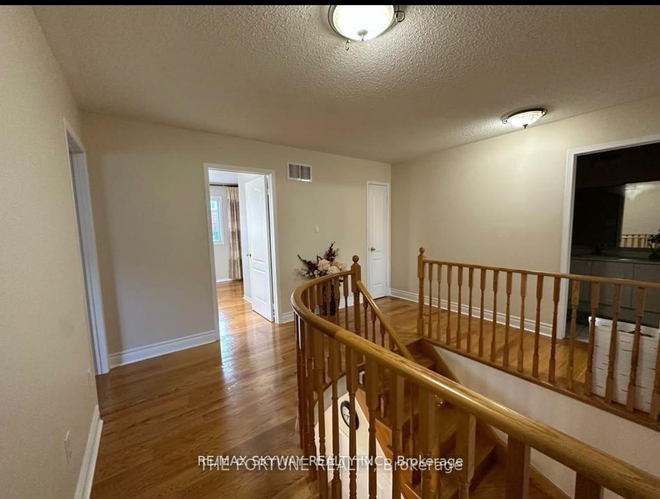 Photo 12 of Unit Upper, 22 Waterdale Road, Brampton, Fletcher's Meadow — HOMEH