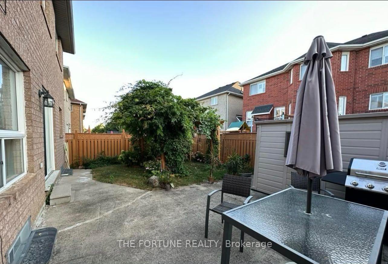 Photo 18 of Unit Upper, 22 Waterdale Road, Brampton, Fletcher's Meadow — HOMEH