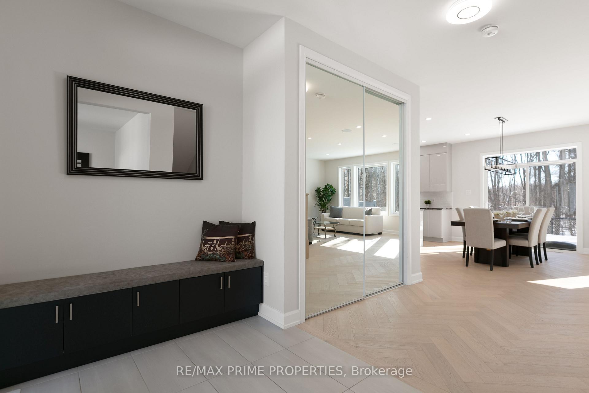Photo 3 of 820 Mercier Crescent, Ottawa, Chapel Hill South - Orleans Village — HOMEH