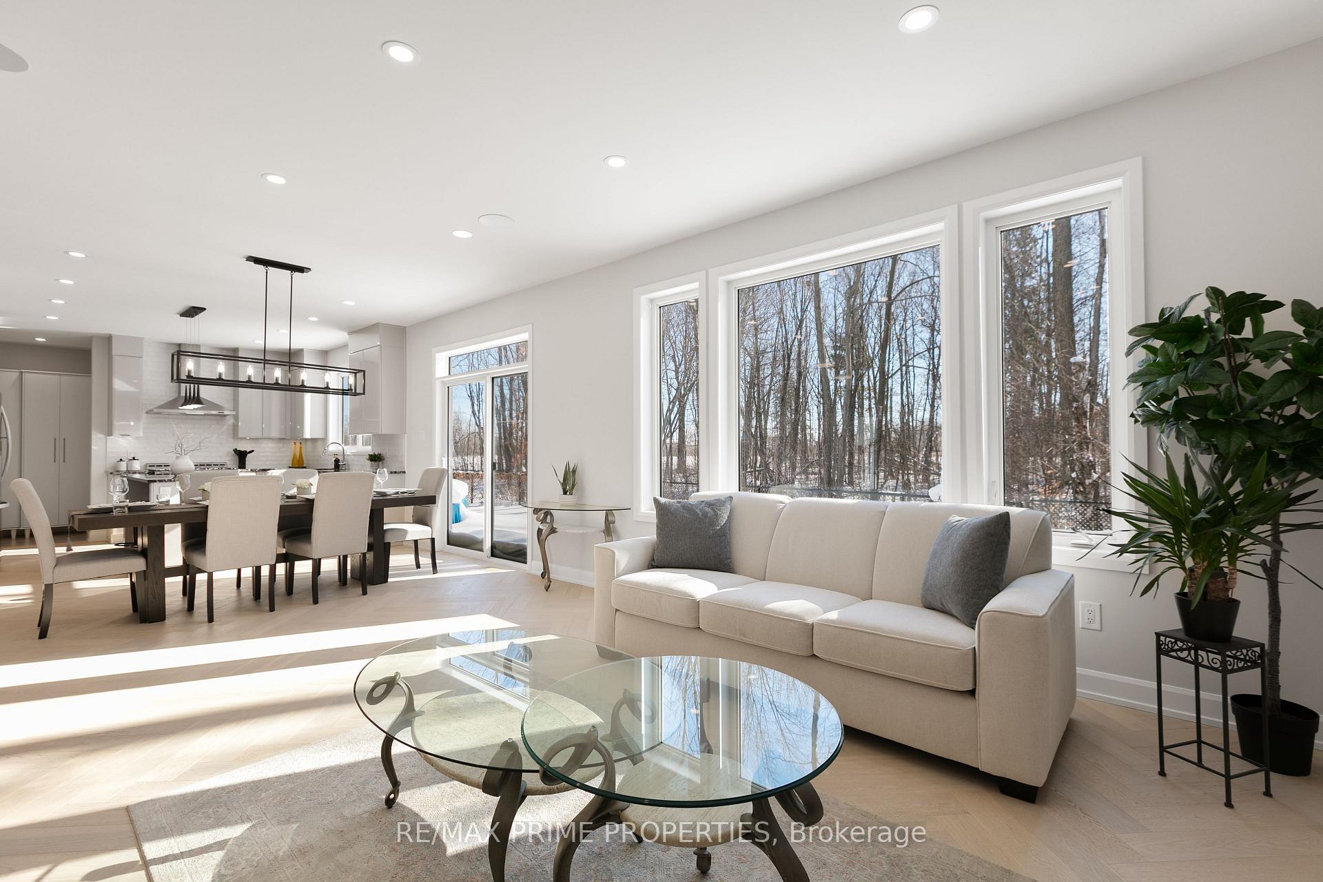 Photo 11 of 820 Mercier Crescent, Ottawa, Chapel Hill South - Orleans Village — HOMEH