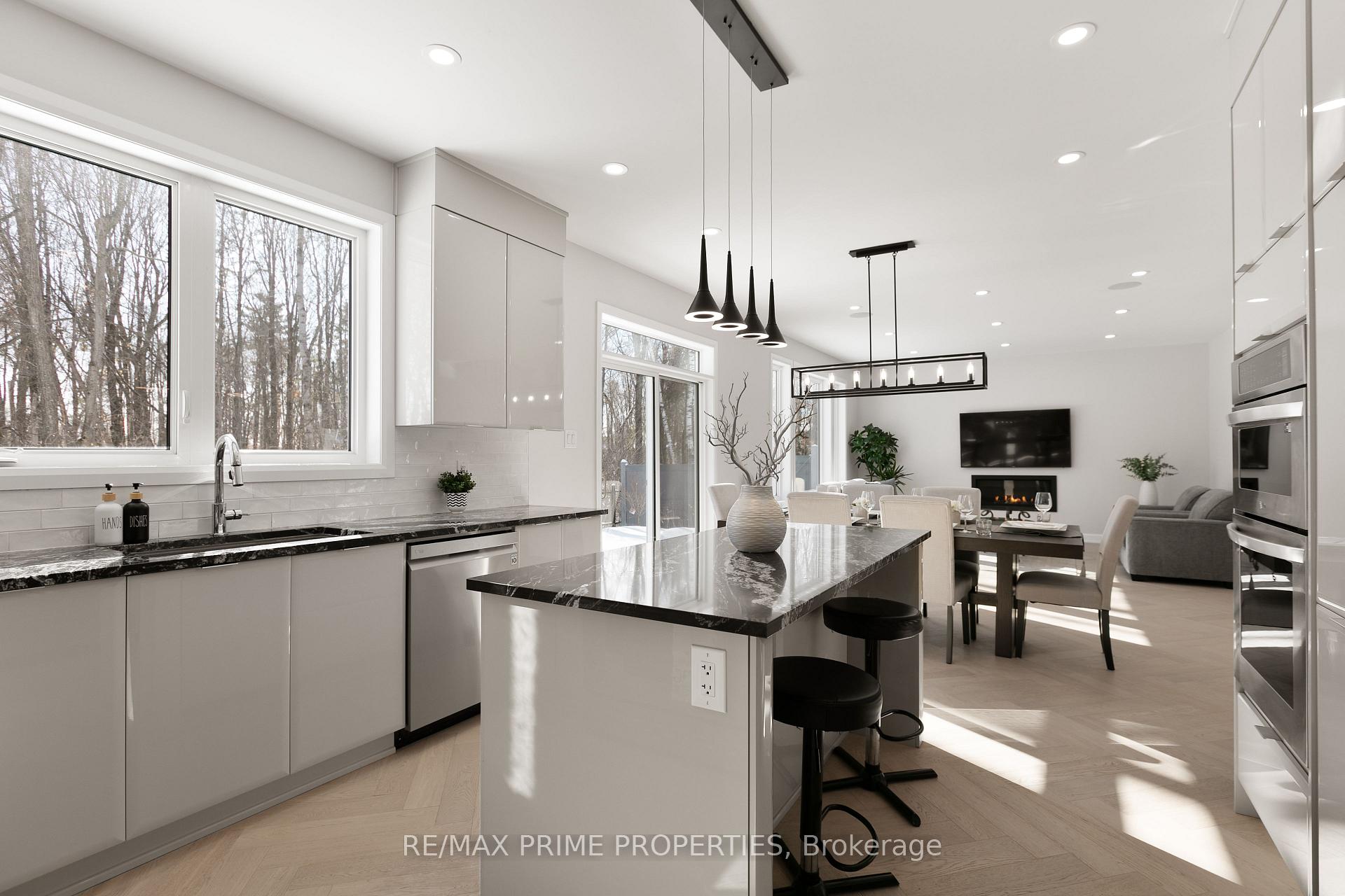 Photo 19 of 820 Mercier Crescent, Ottawa, Chapel Hill South - Orleans Village — HOMEH
