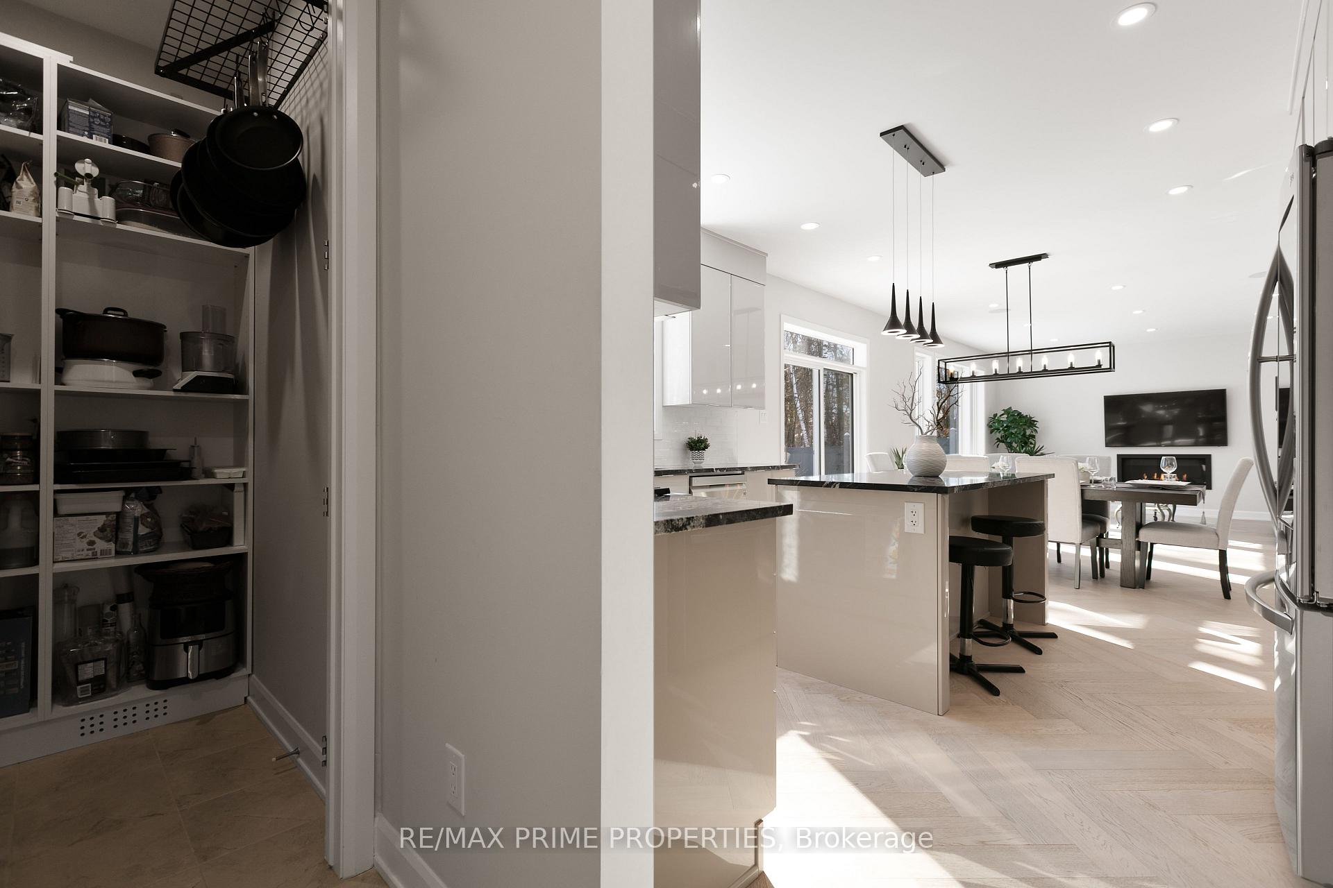 Photo 20 of 820 Mercier Crescent, Ottawa, Chapel Hill South - Orleans Village — HOMEH