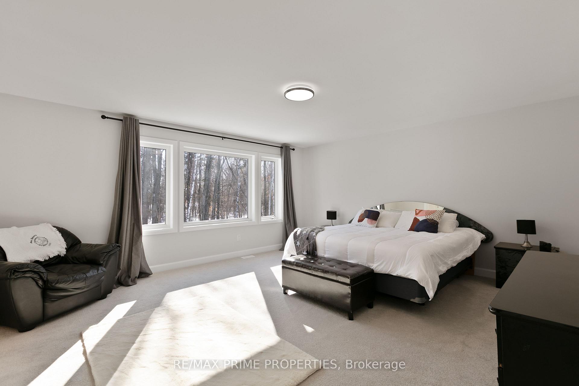 Photo 23 of 820 Mercier Crescent, Ottawa, Chapel Hill South - Orleans Village — HOMEH
