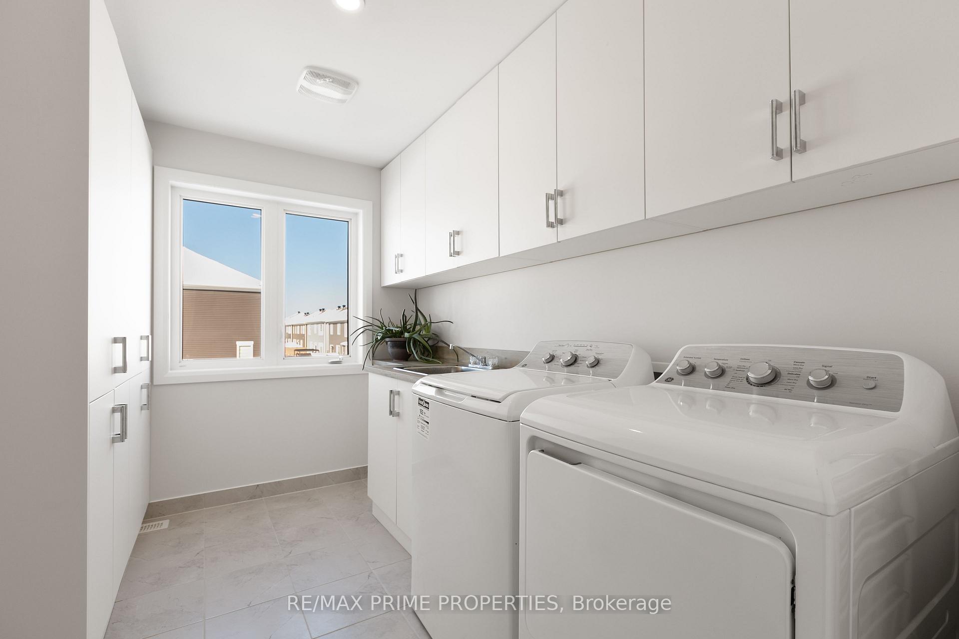 Photo 33 of 820 Mercier Crescent, Ottawa, Chapel Hill South - Orleans Village — HOMEH