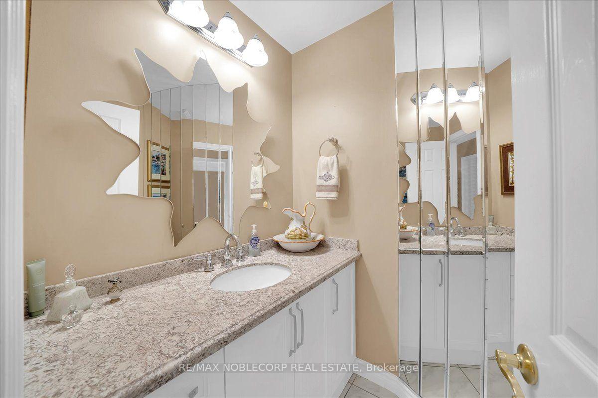 Photo 21 of 109 Wigwoss Drive, Vaughan, East Woodbridge — HOMEH