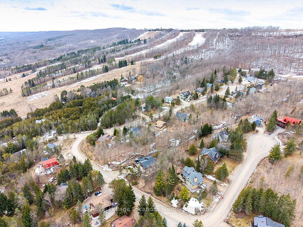 Photo 4 of 112 Amik Court, Grey Highlands — HOMEH
