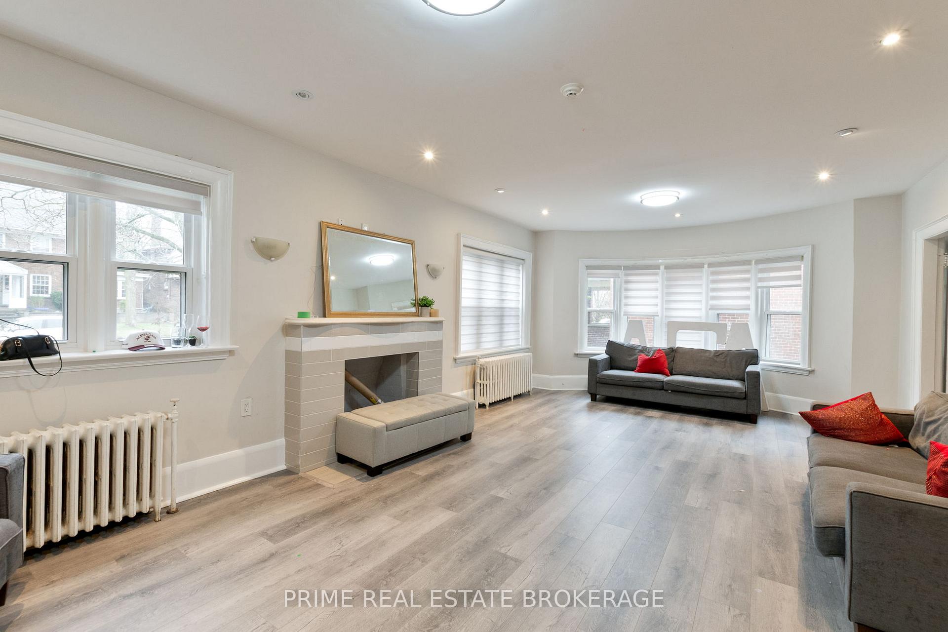Photo 6 of 290 Huron Street, London, East B — HOMEH