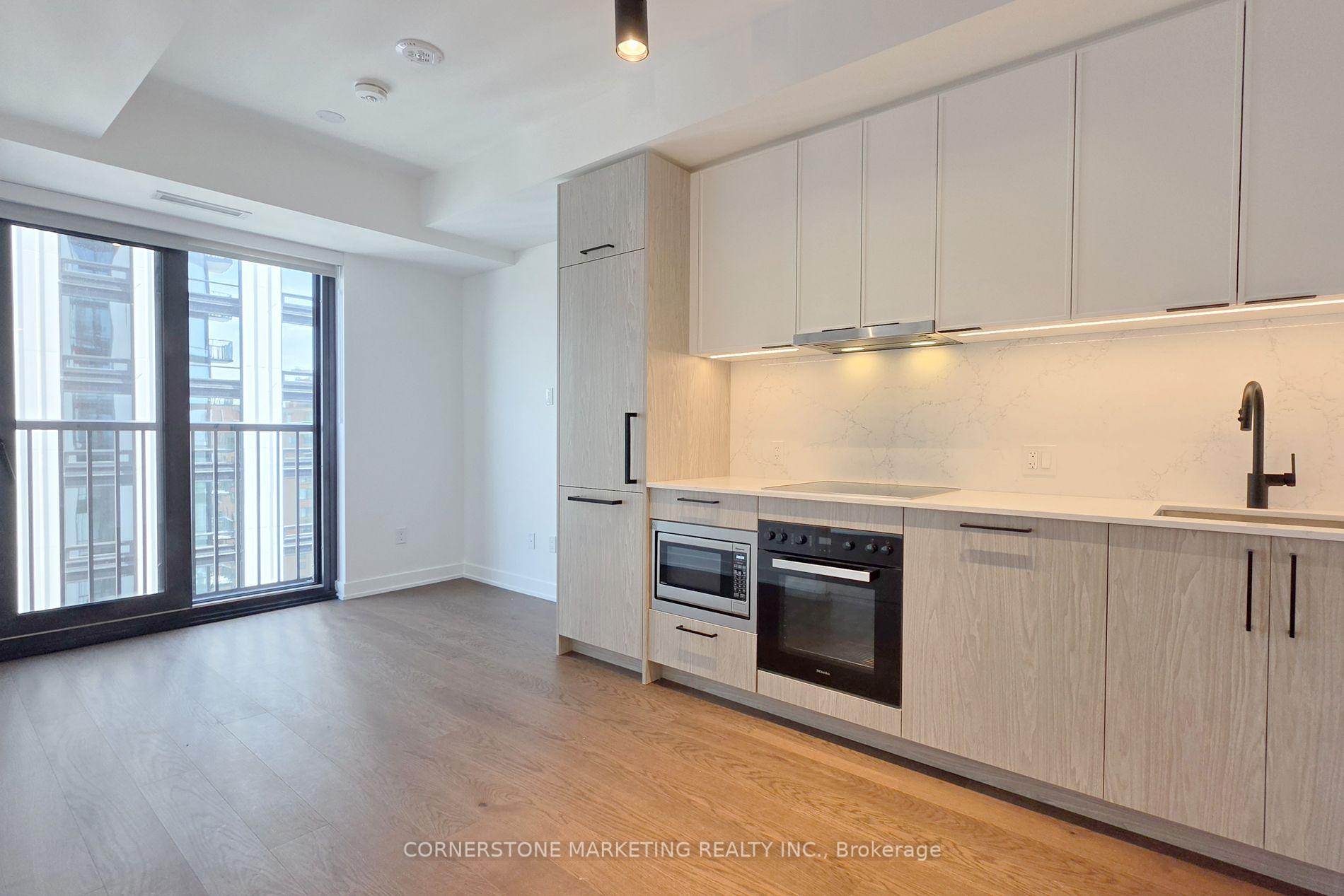 Photo 2 of Unit 2001, 91 Montclair Avenue, Toronto, Forest Hill South — HOMEH