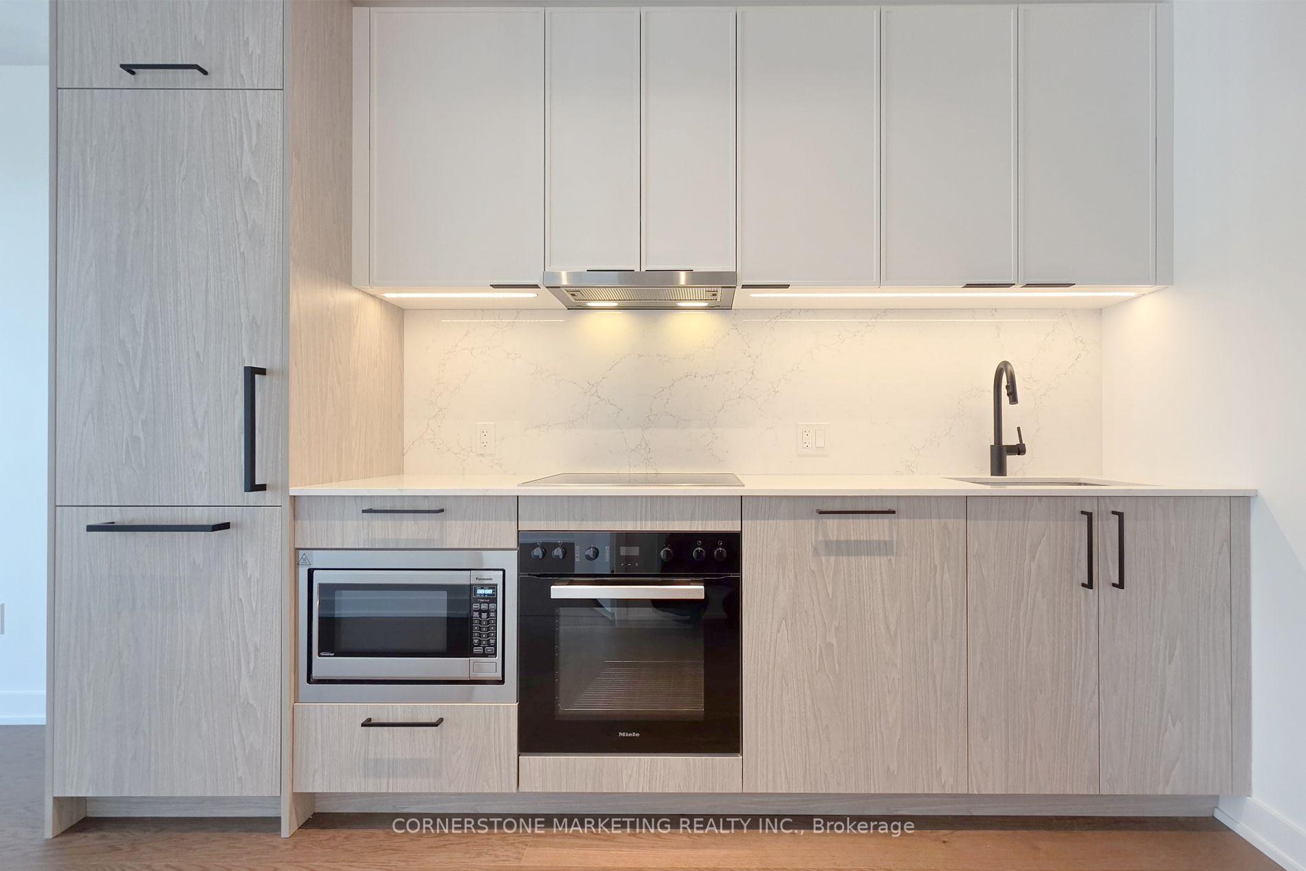Photo 5 of Unit 2001, 91 Montclair Avenue, Toronto, Forest Hill South — HOMEH